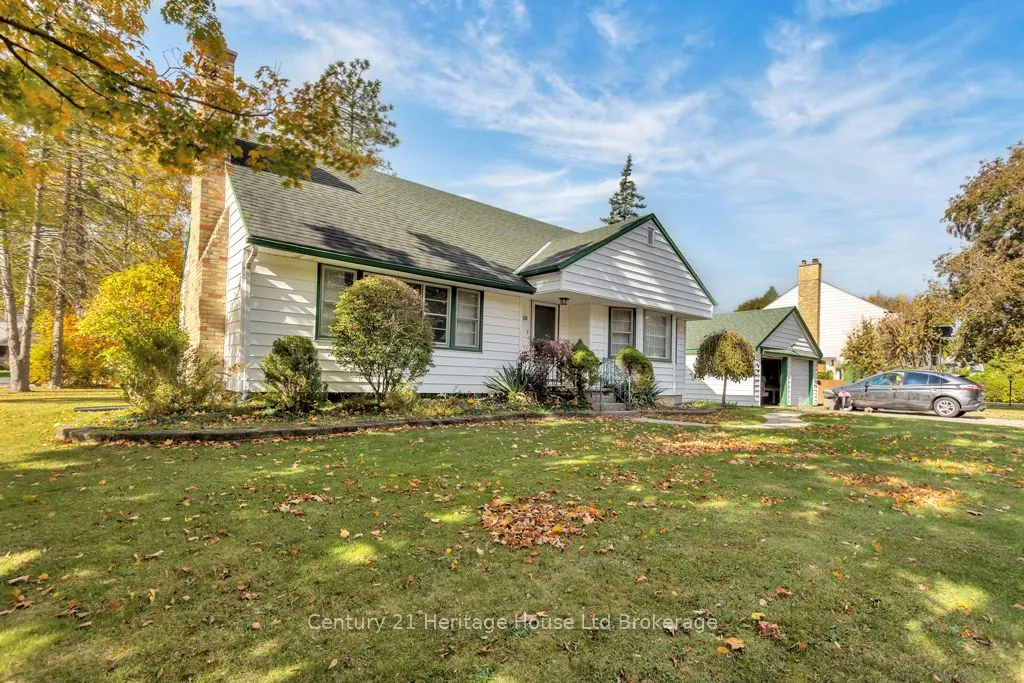 10 Parkside Drive