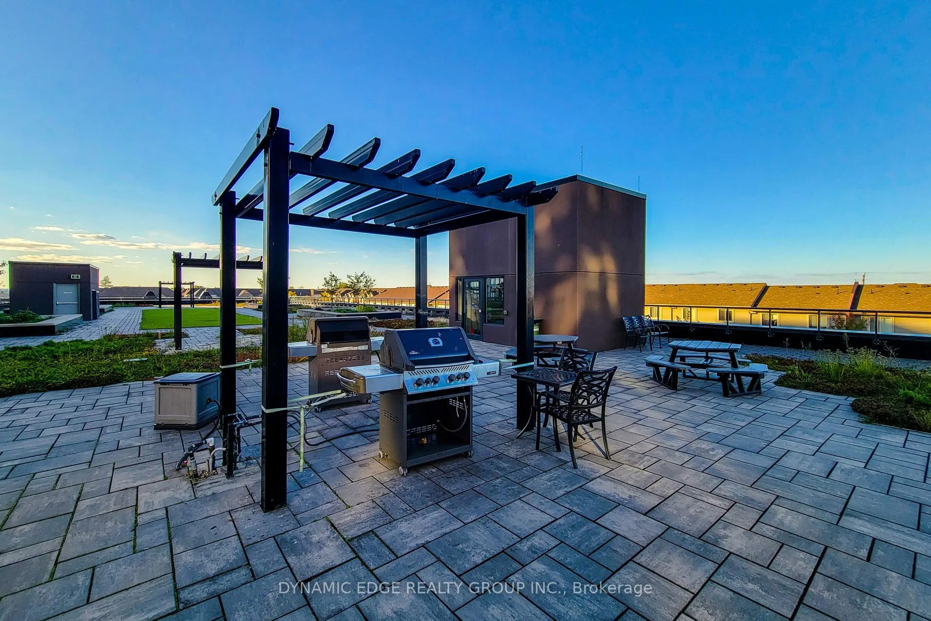 550 North Service Road, #312