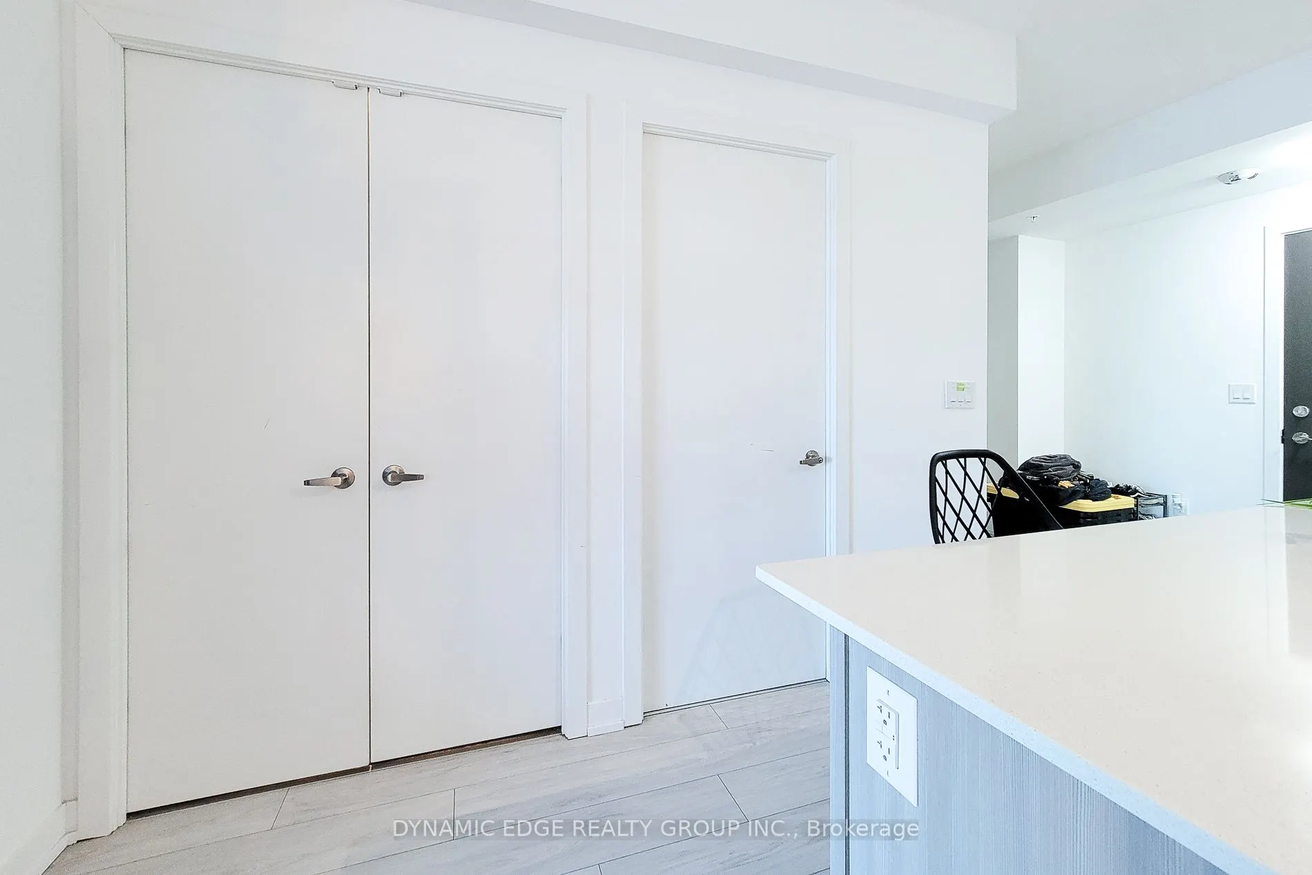 550 North Service Road, #312