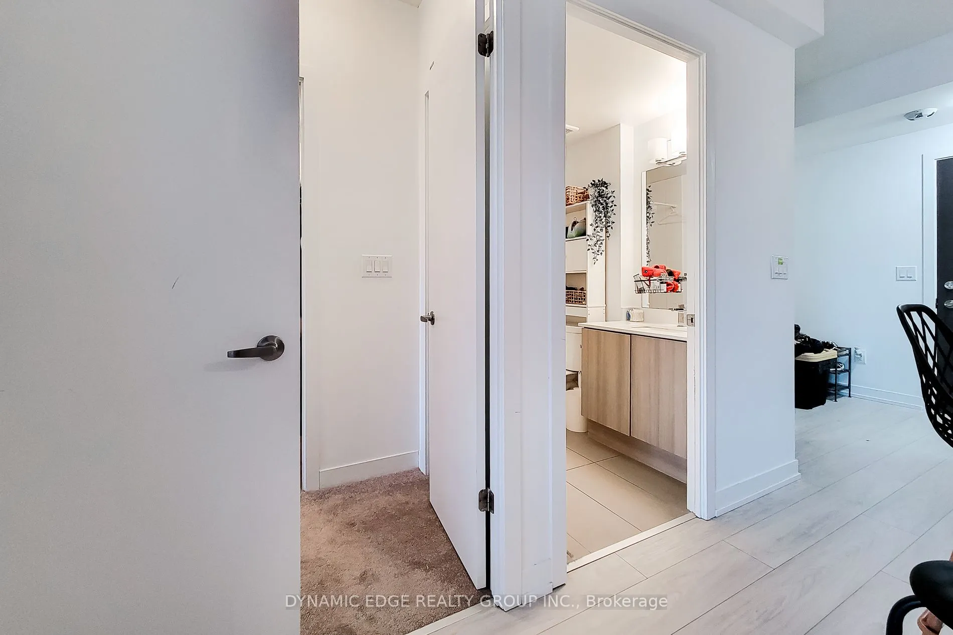 550 North Service Road, #312