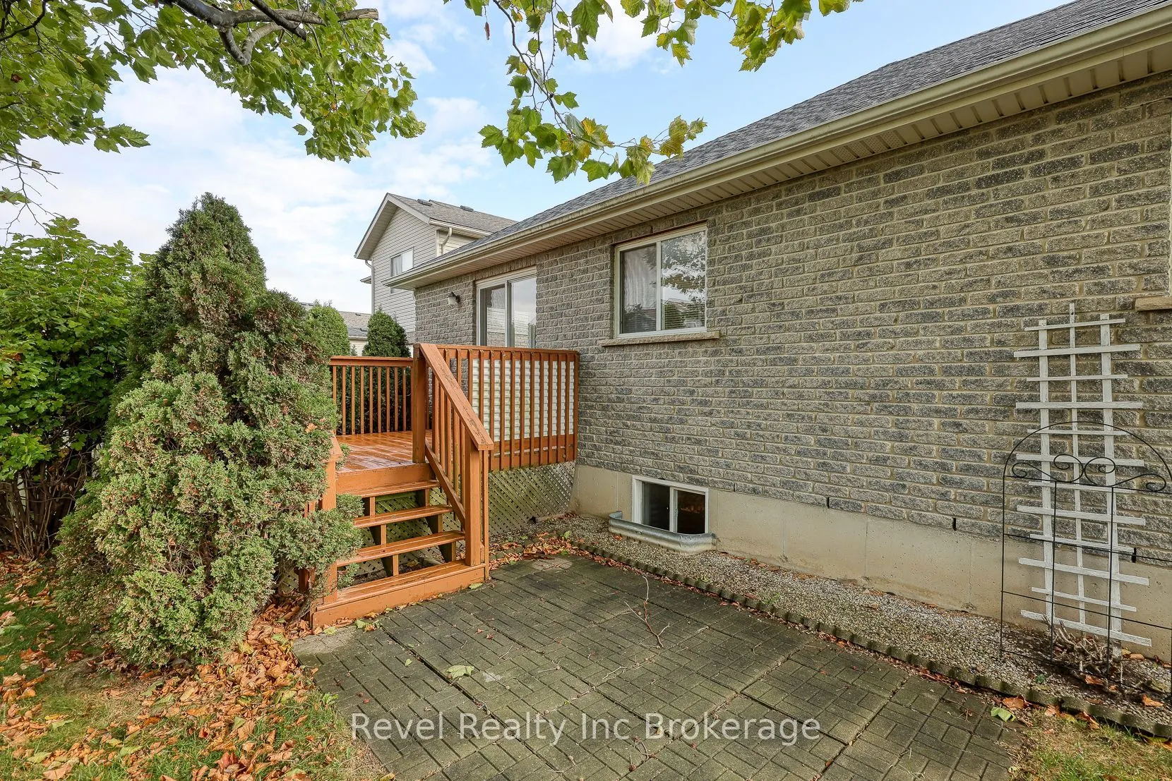 803 Stonegate Drive