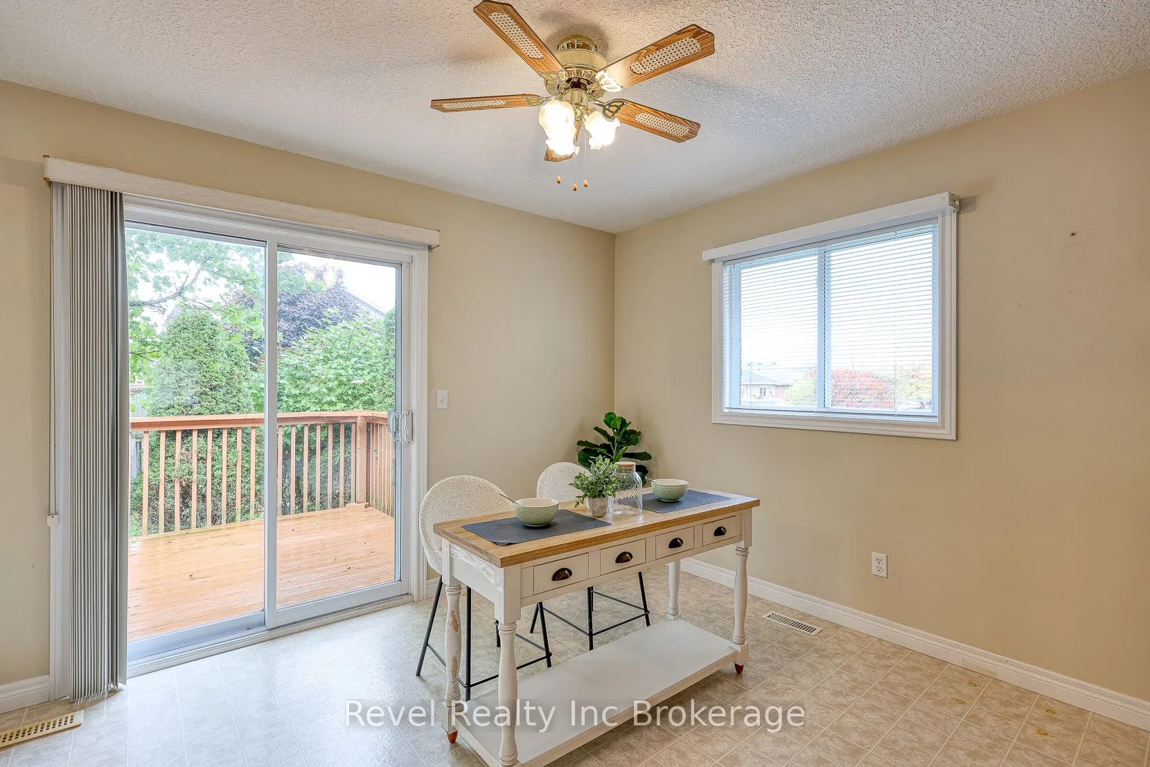 803 Stonegate Drive