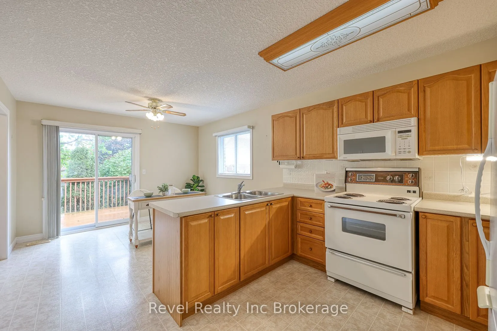 803 Stonegate Drive