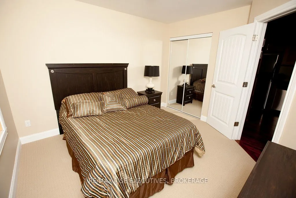 810 Blackburn Mews, #210