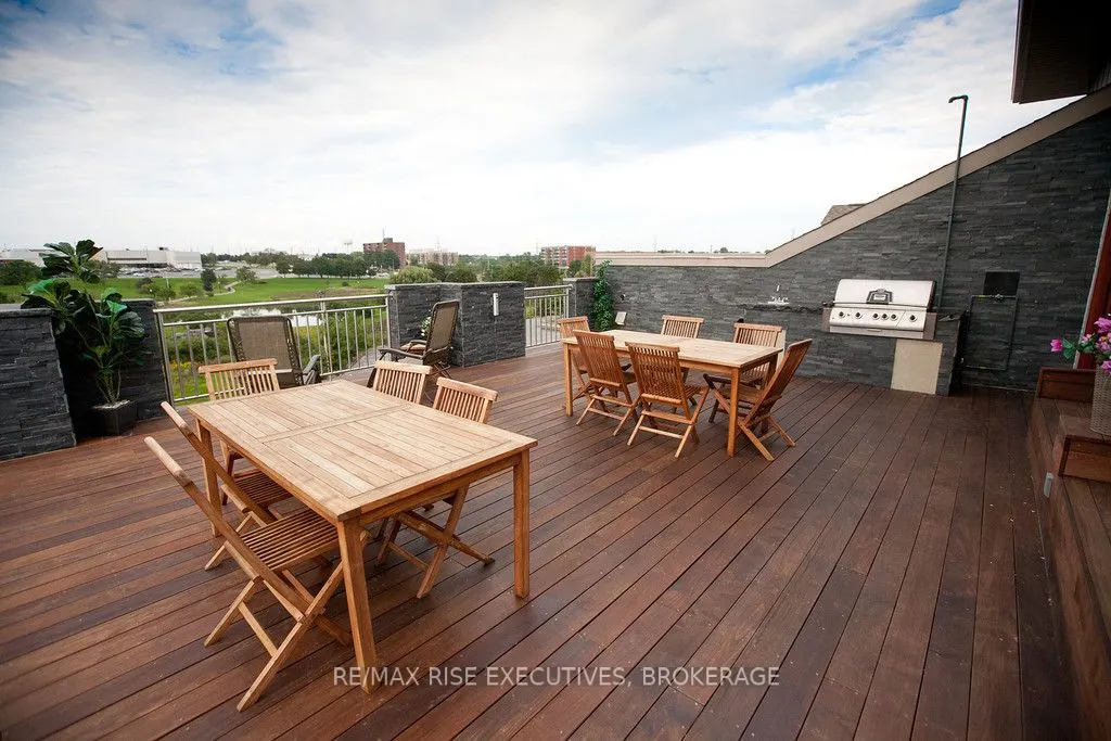 810 Blackburn Mews, #210