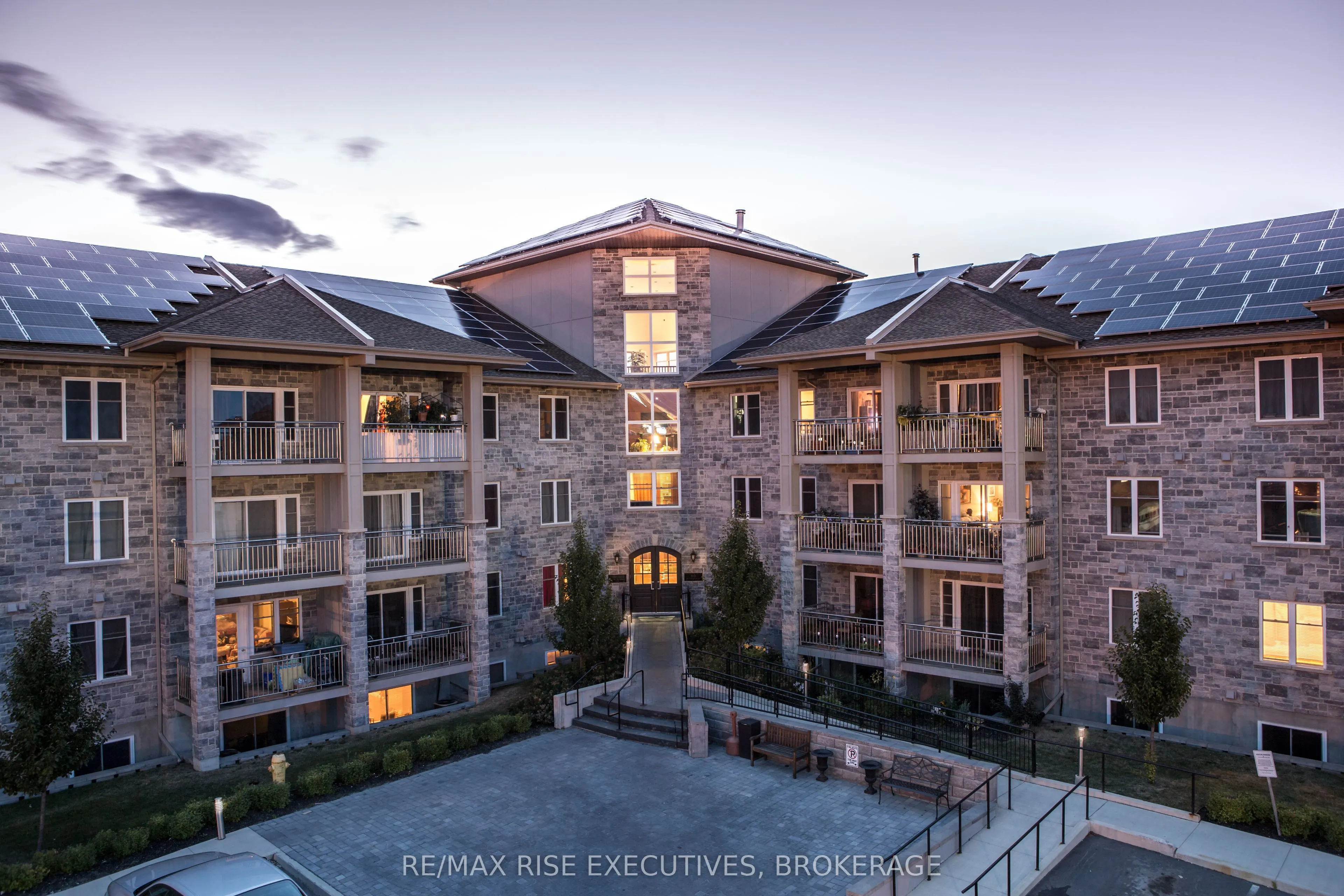 810 Blackburn Mews, #210