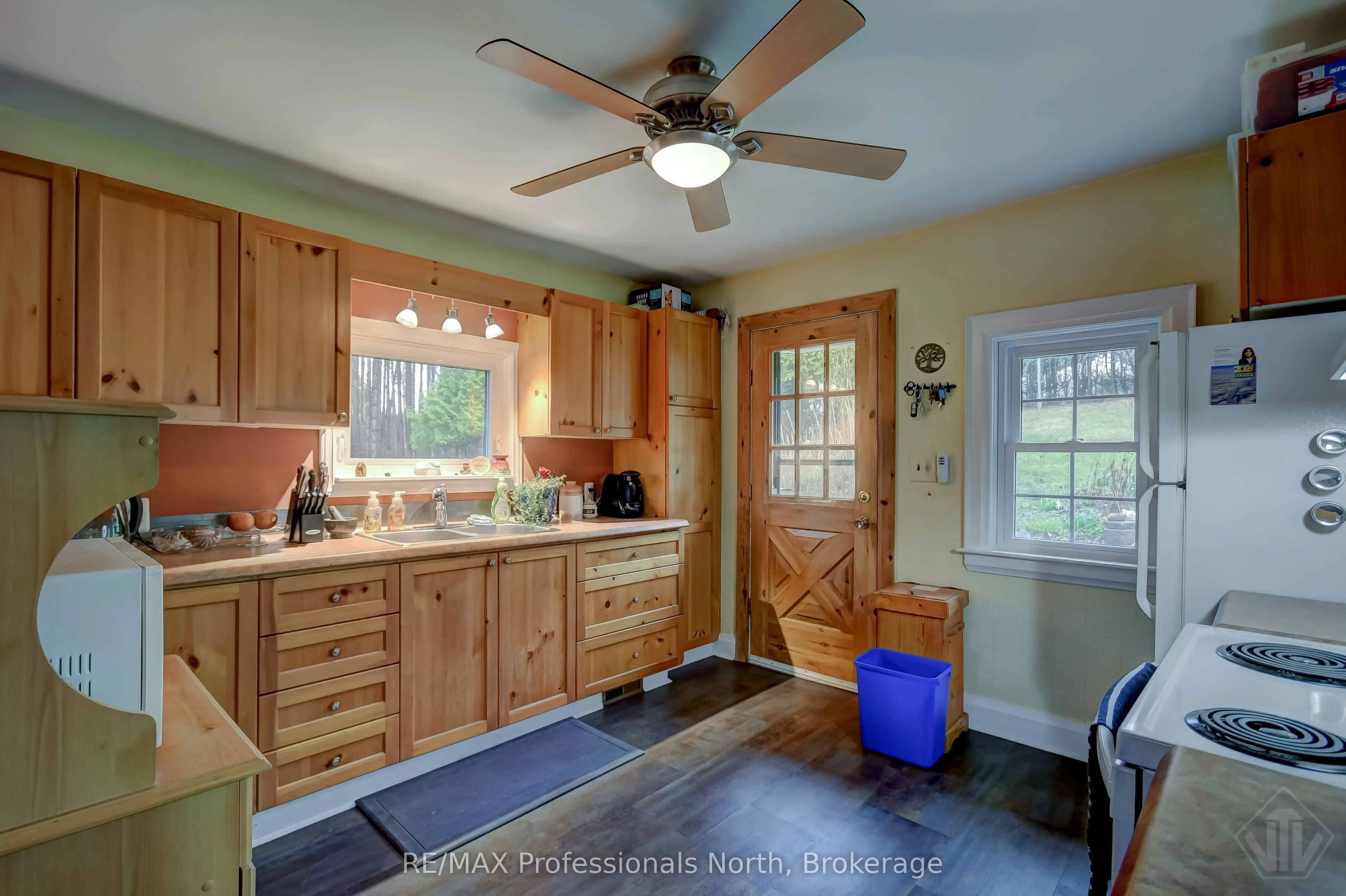 10416 Highway 118