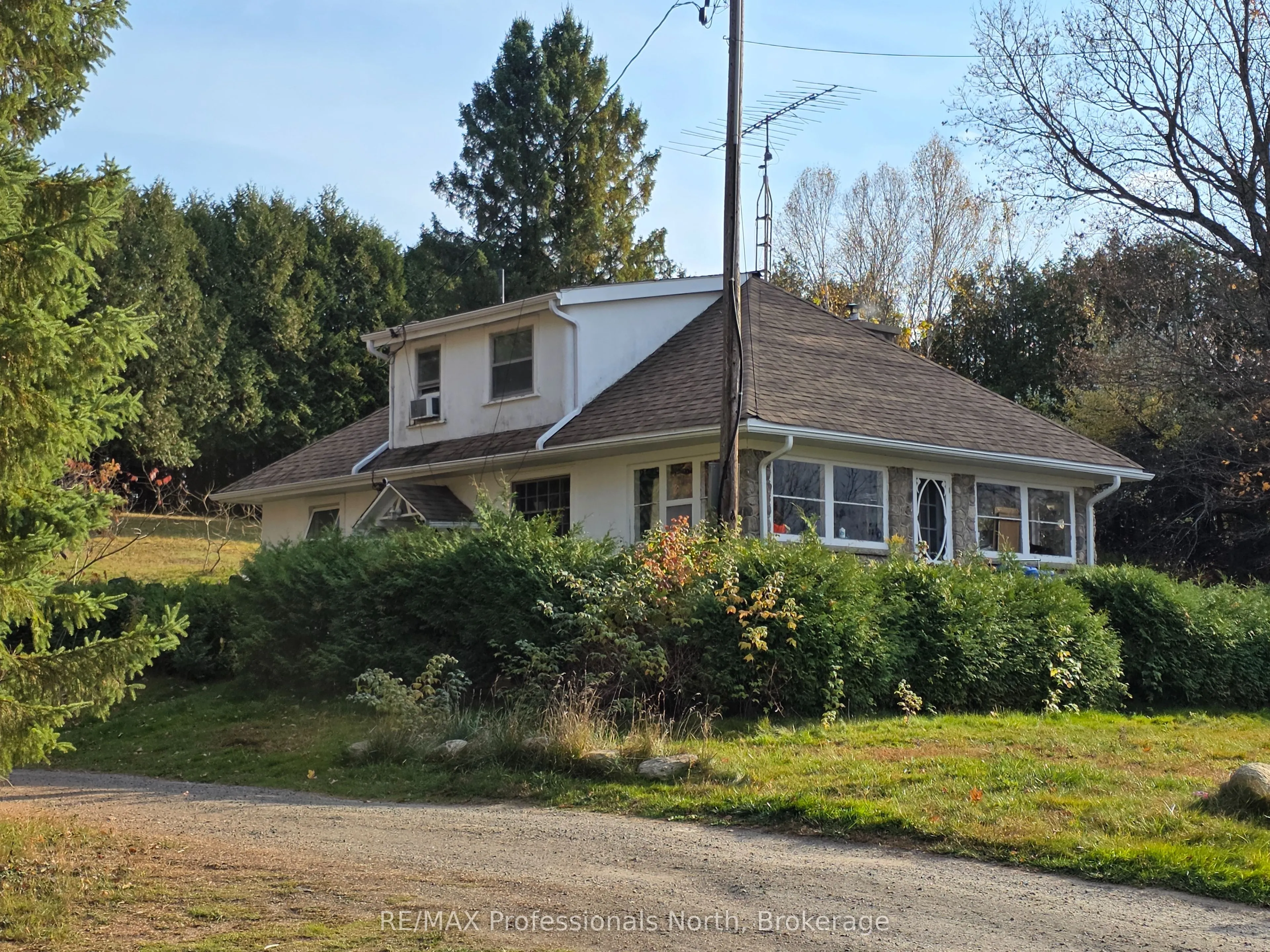 10416 Highway 118