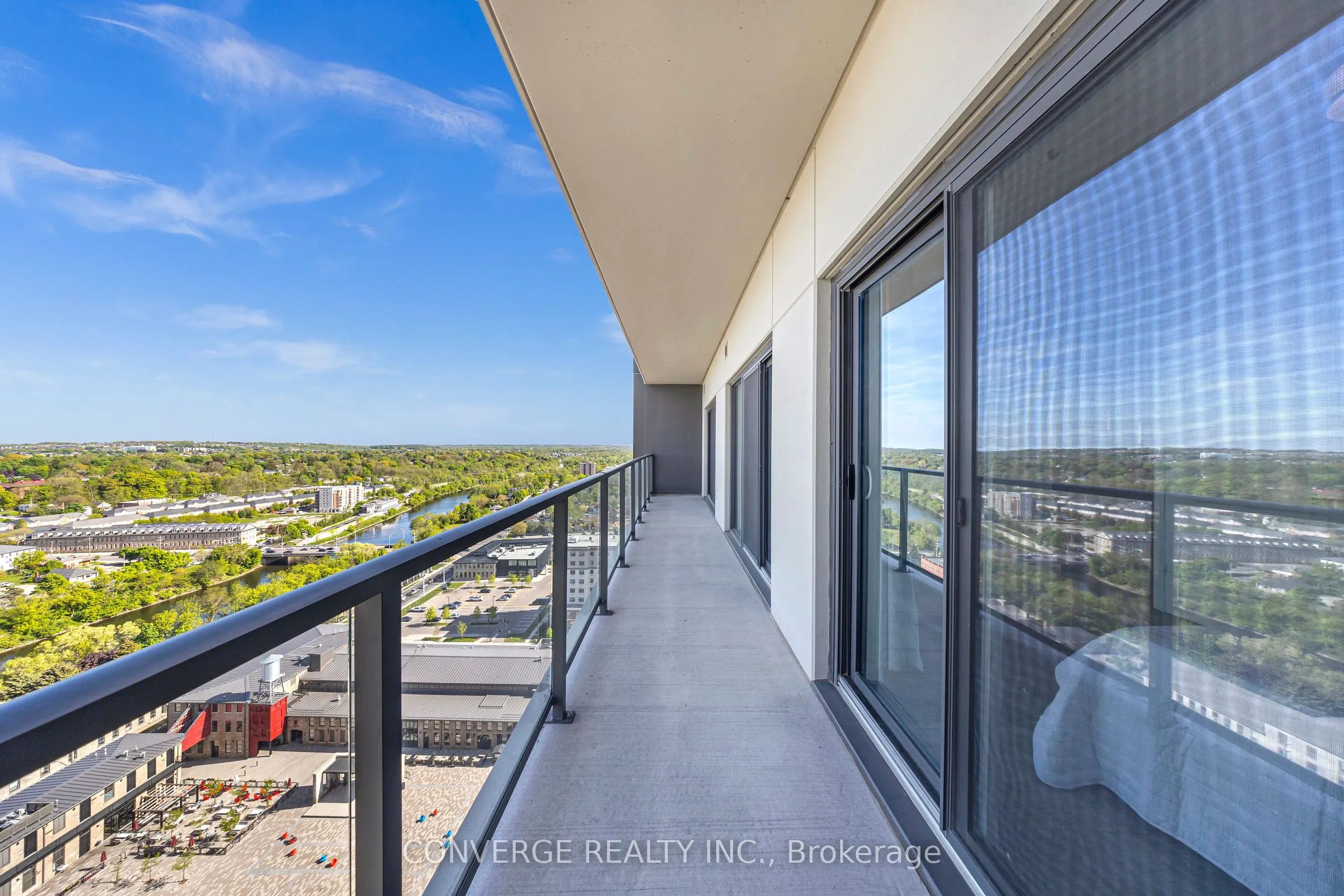 15 Glebe Street, #1903