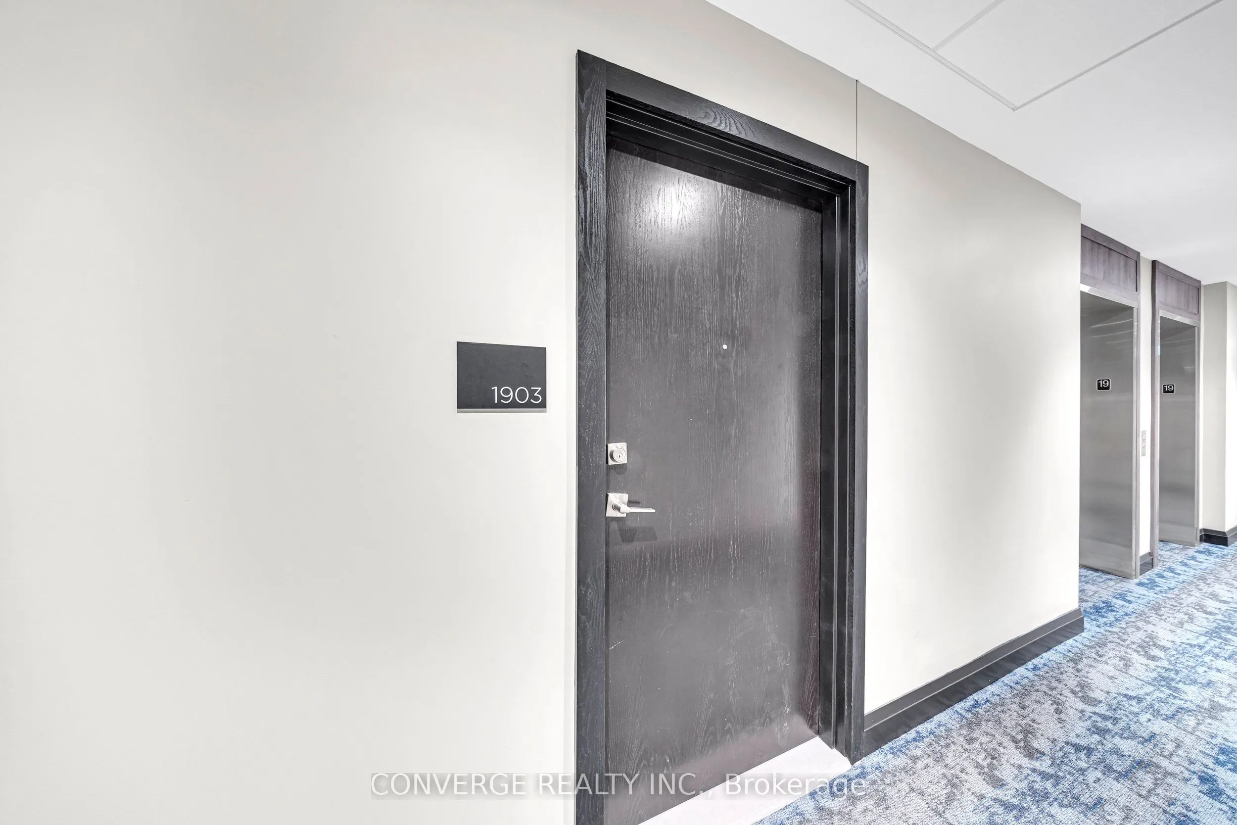 15 Glebe Street, #1903