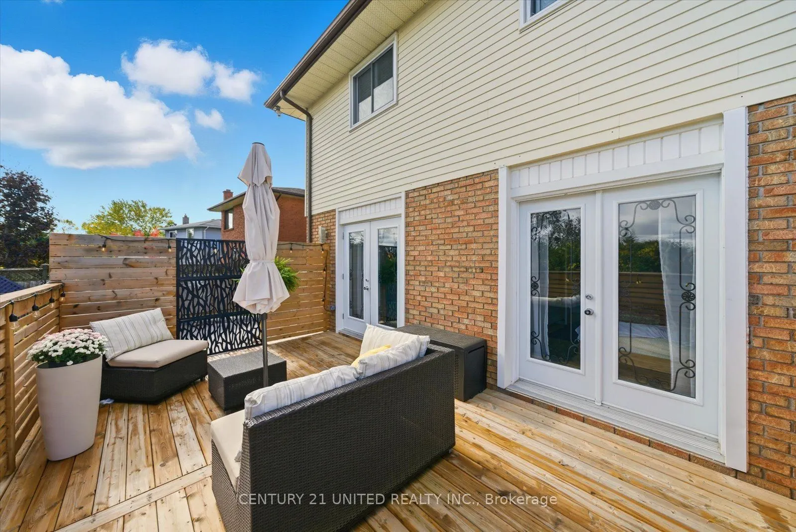 2339 Kawartha Heights Boulevard
