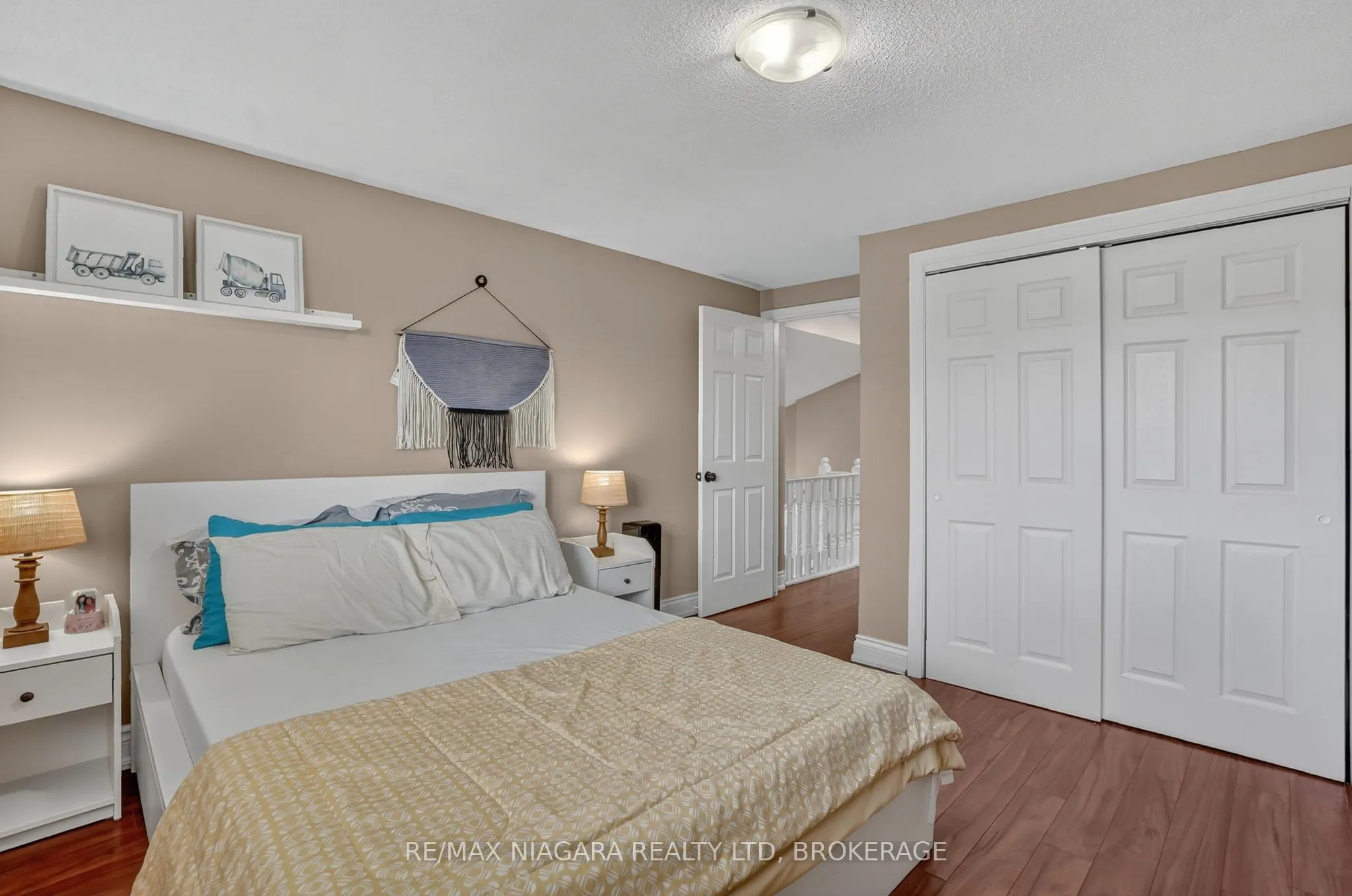 29 BAXTER Crescent