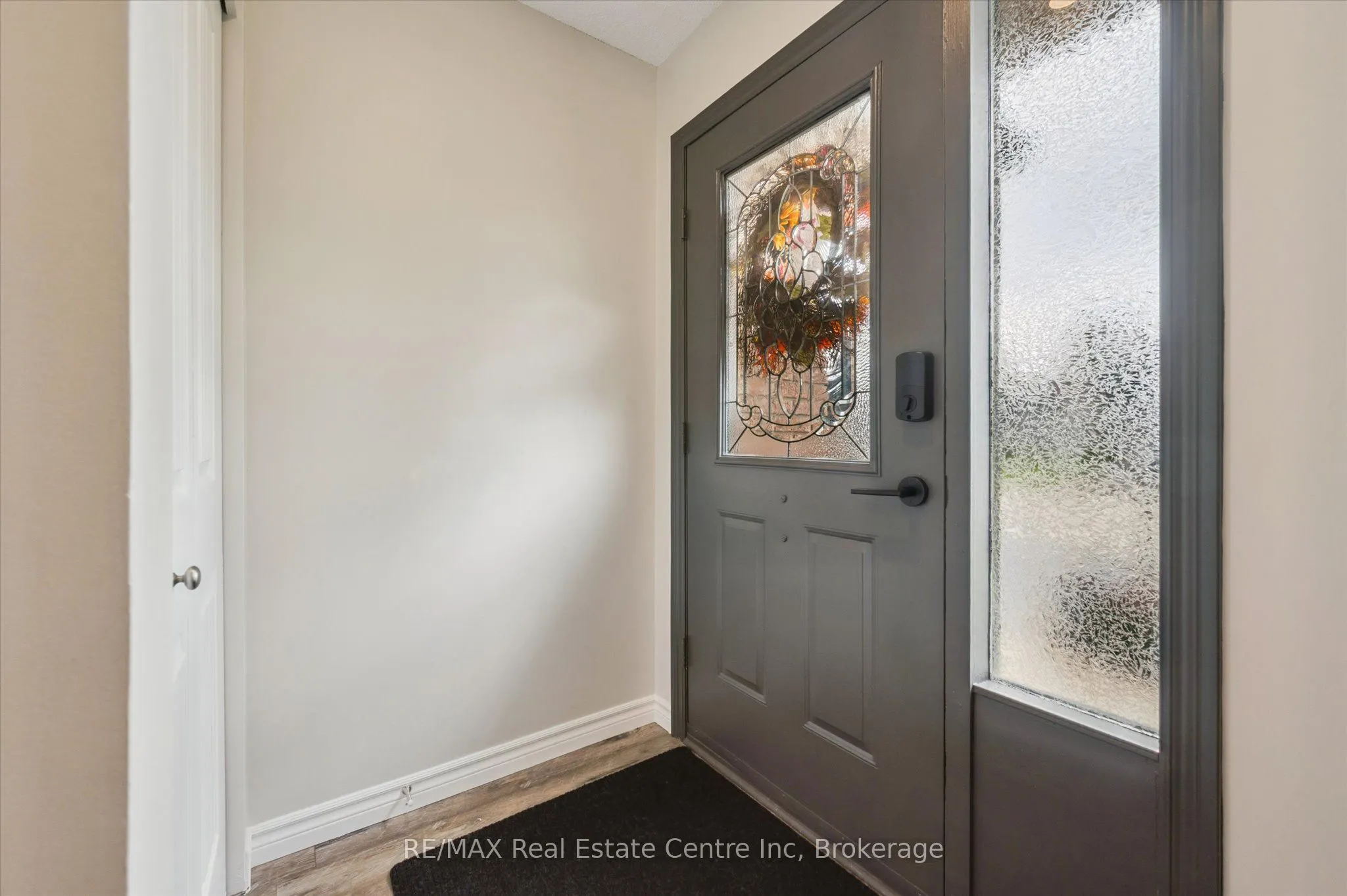 7 Eastview Drive