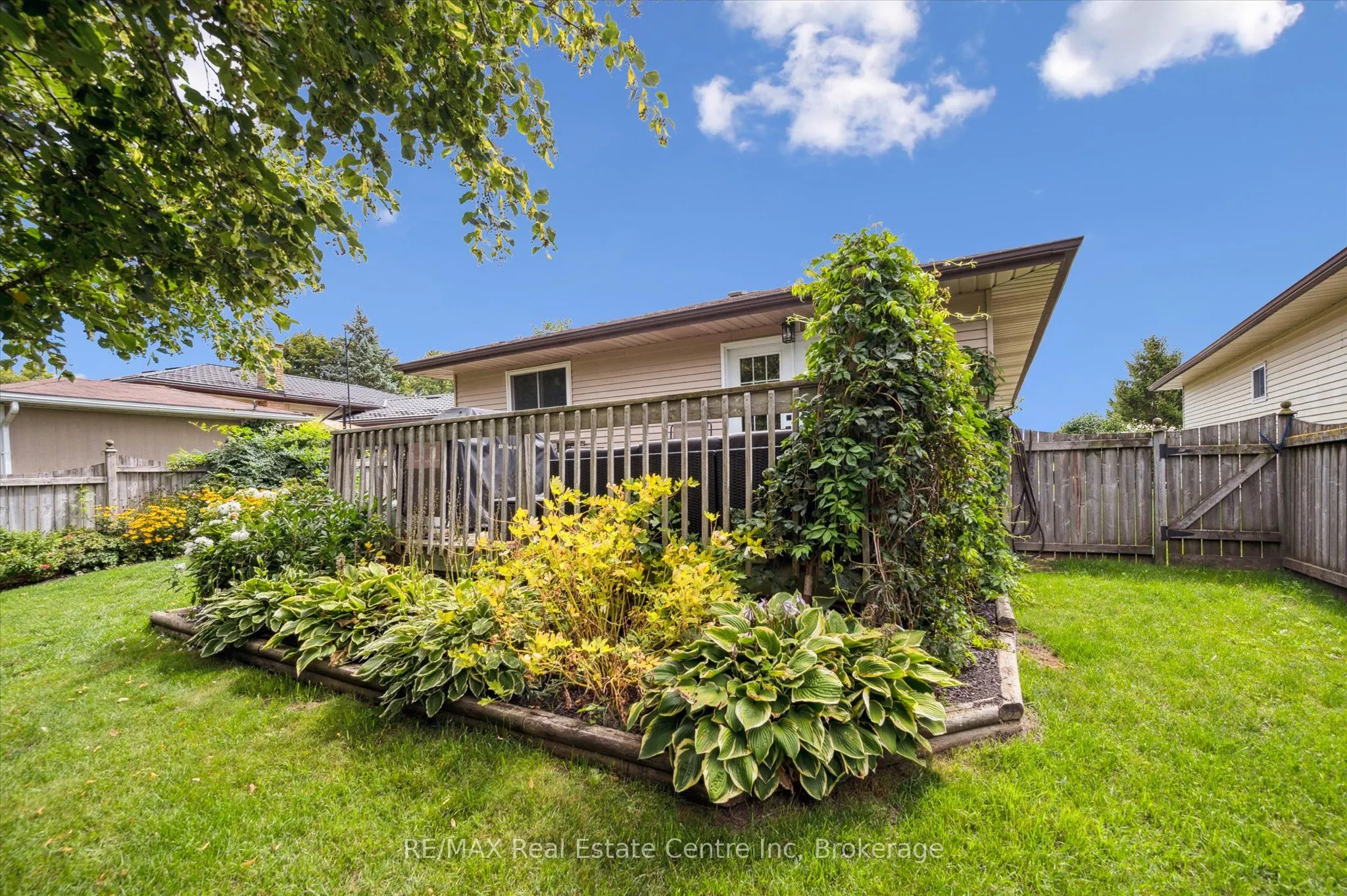 7 Eastview Drive