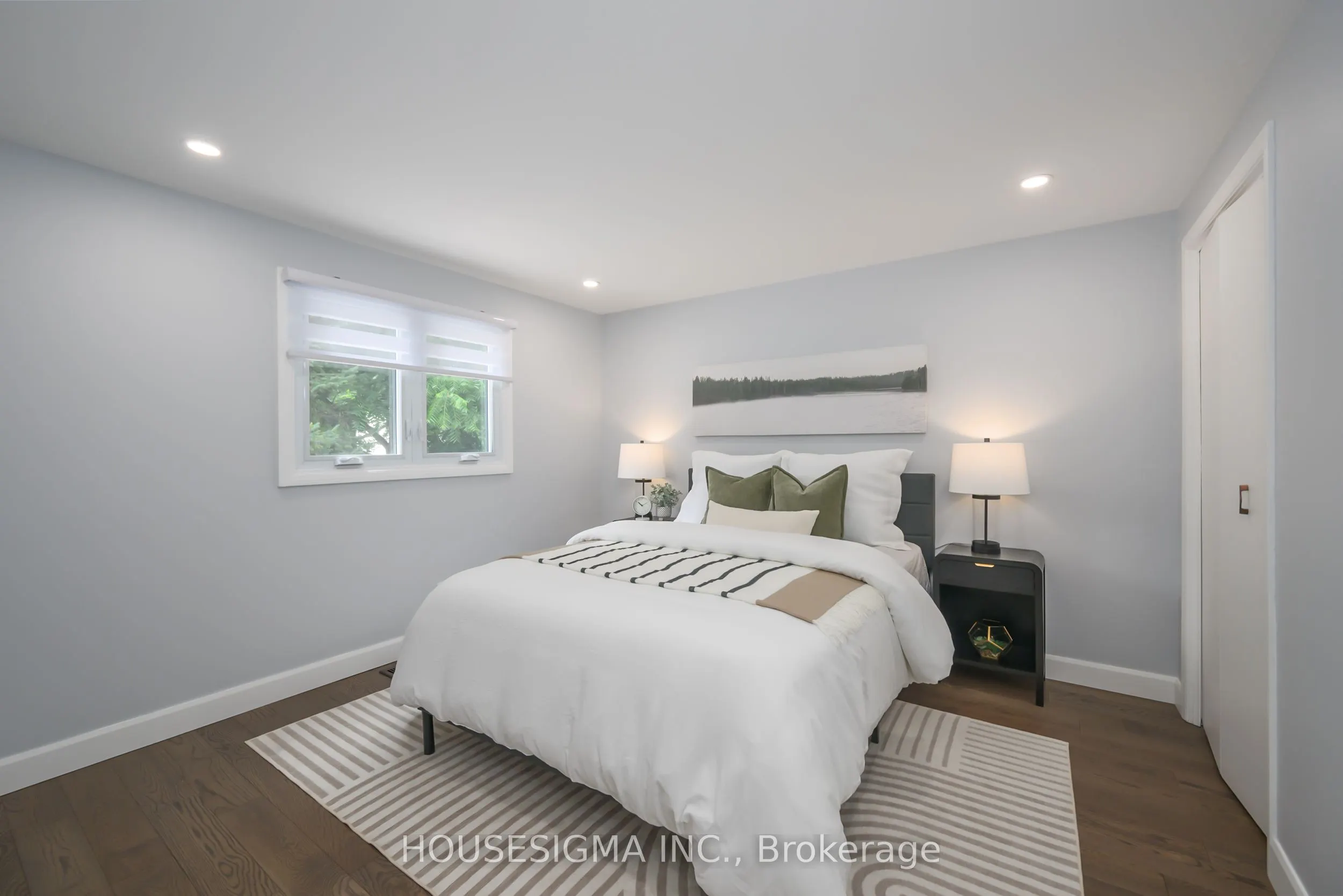47 Scotchpine Crescent