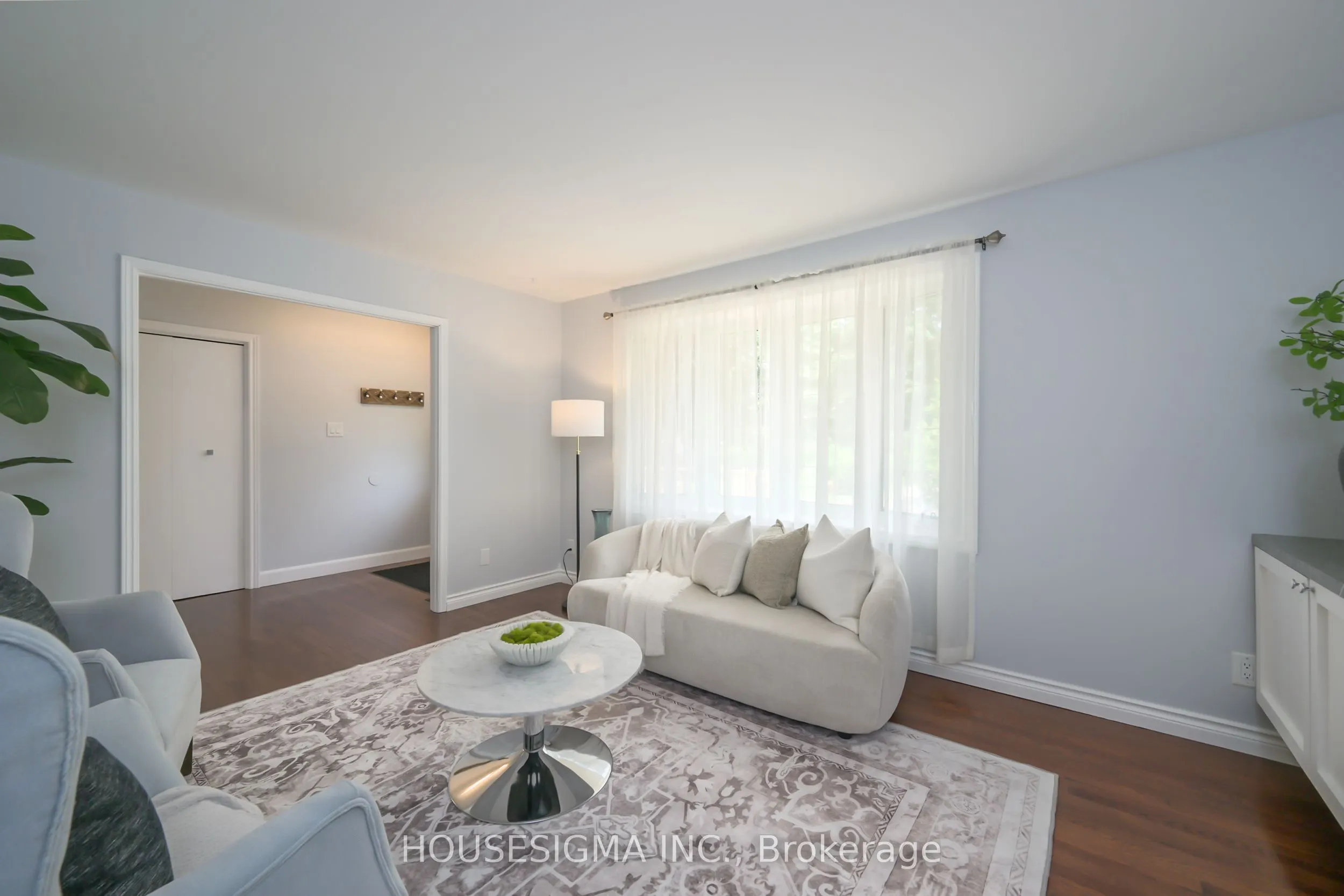 47 Scotchpine Crescent