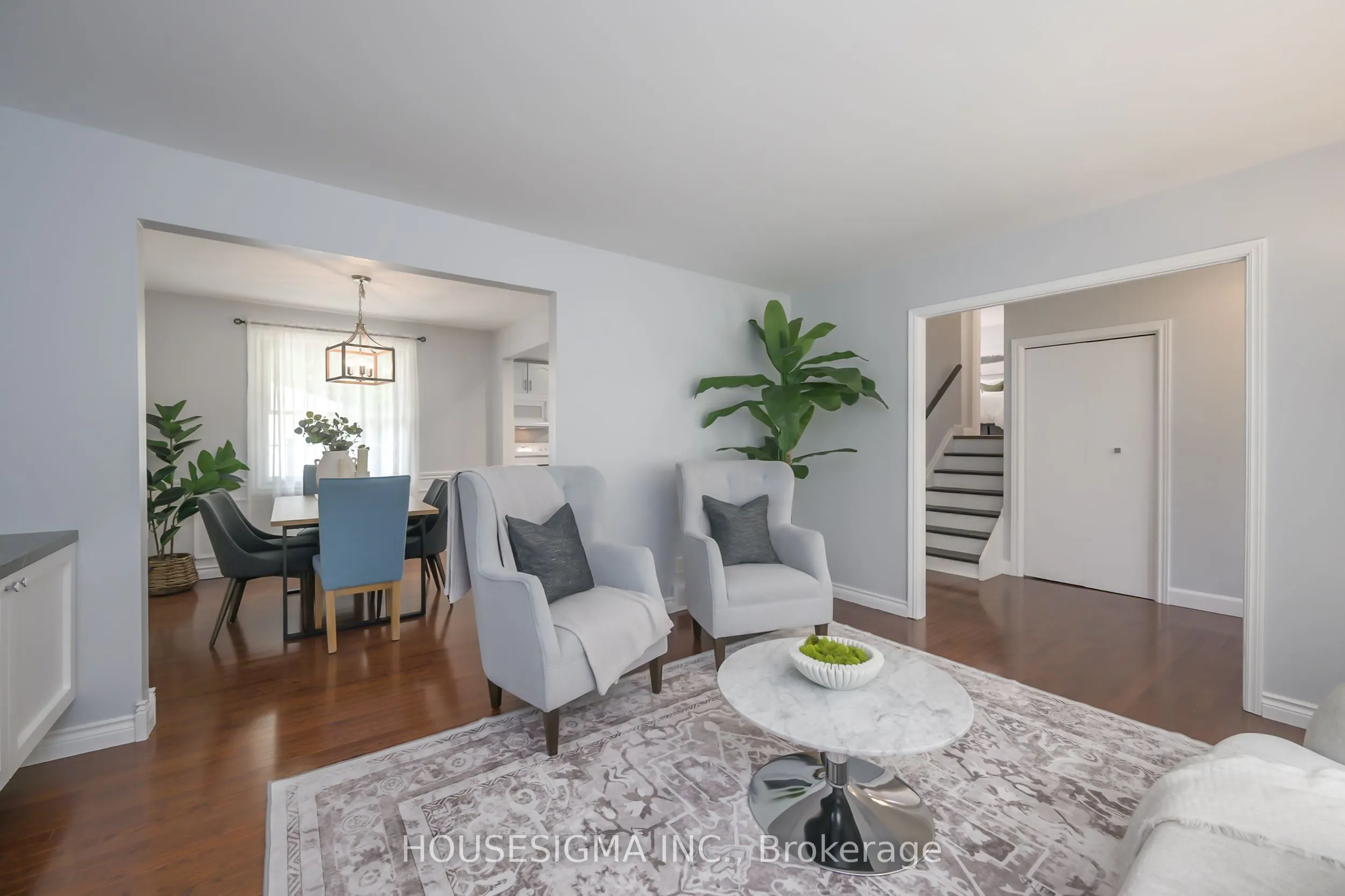 47 Scotchpine Crescent