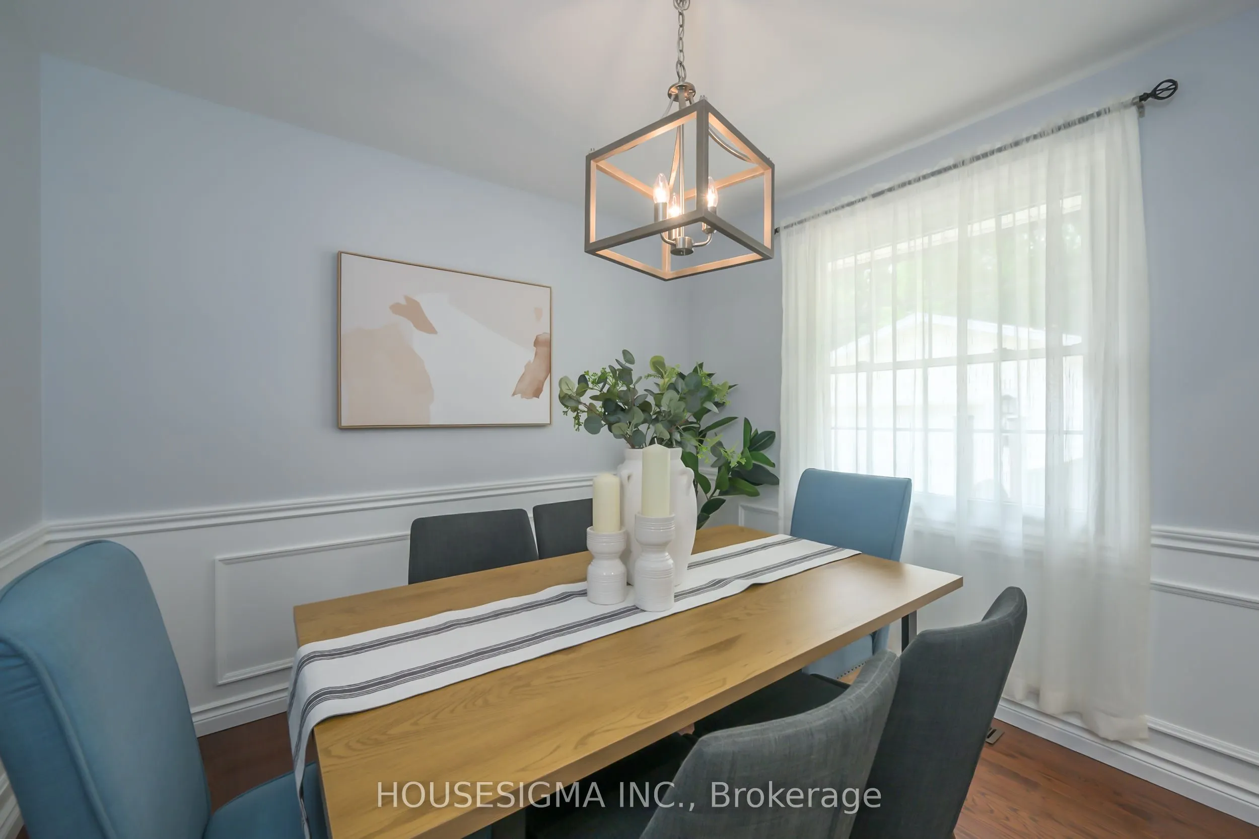 47 Scotchpine Crescent
