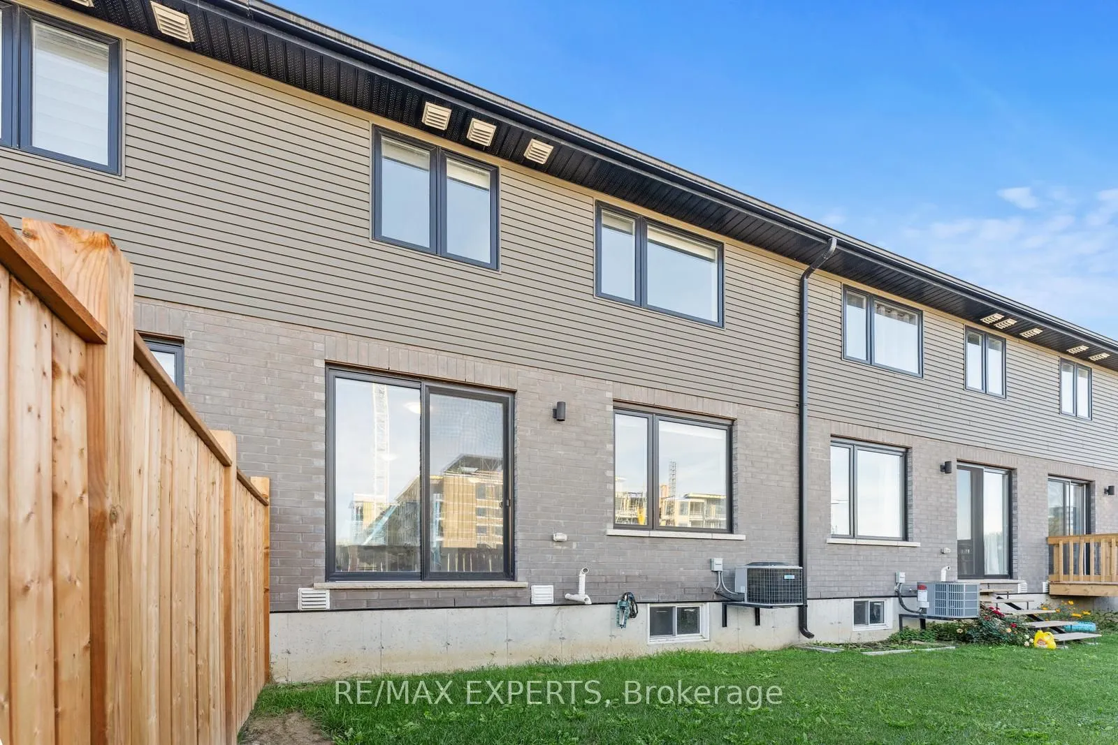 166 MOUNT ALBION Road, #15