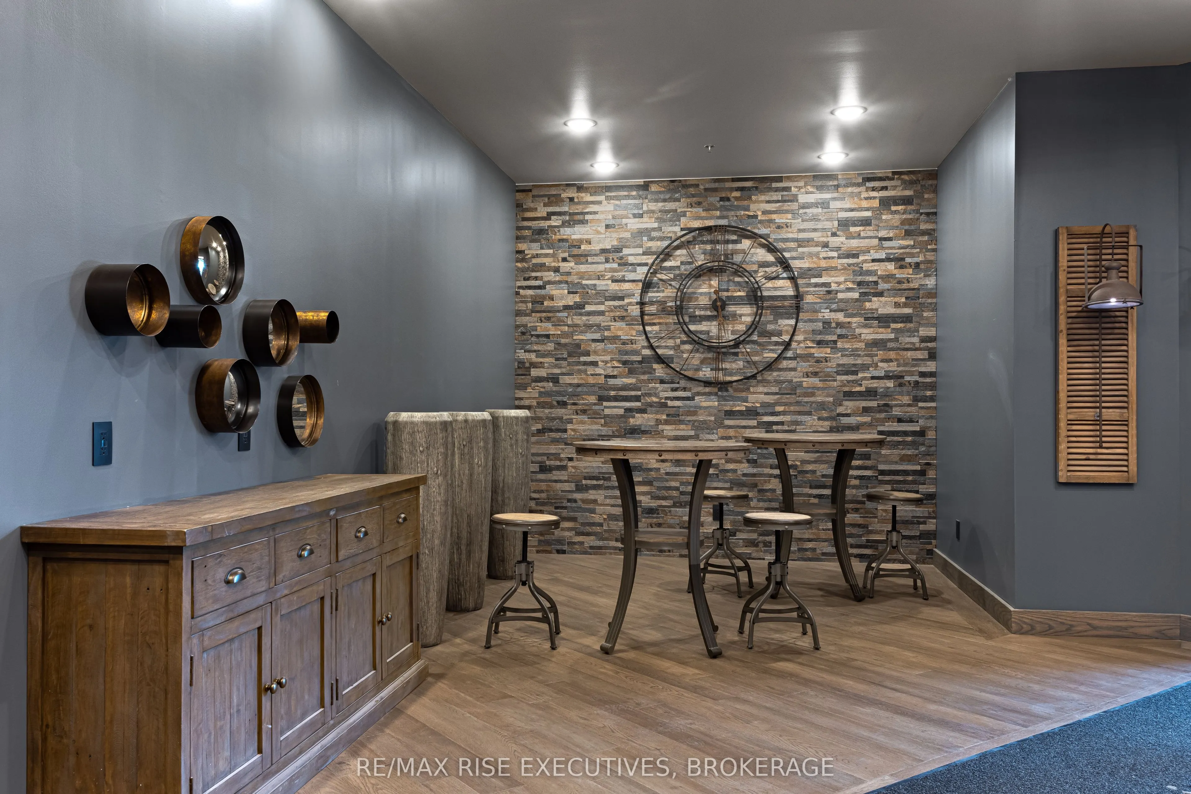 847 Development Drive, #219