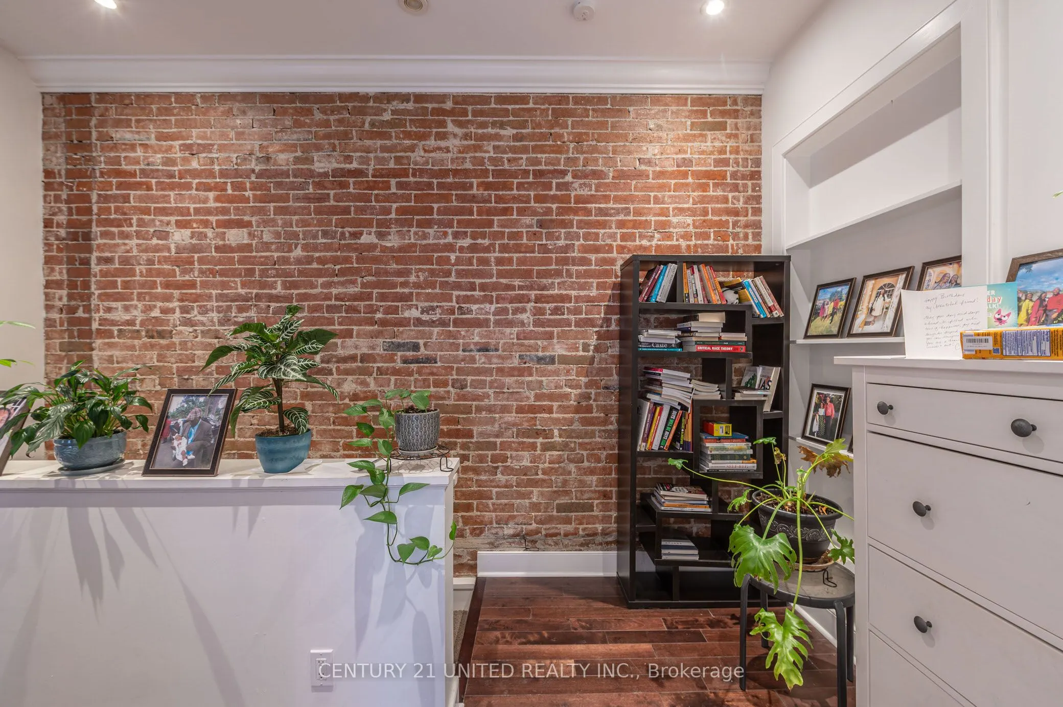210 Mcdonnel Street
