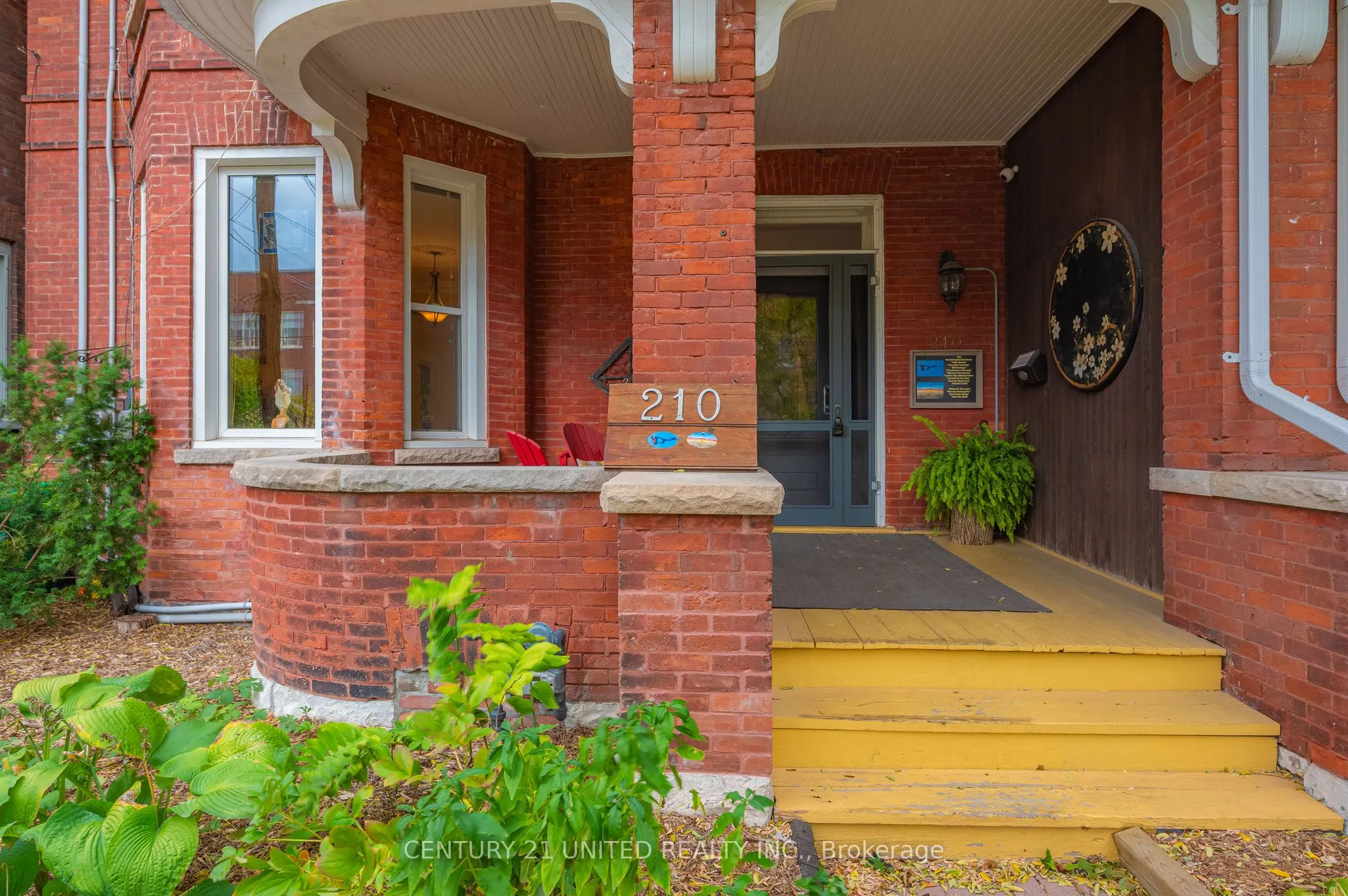 210 Mcdonnel Street