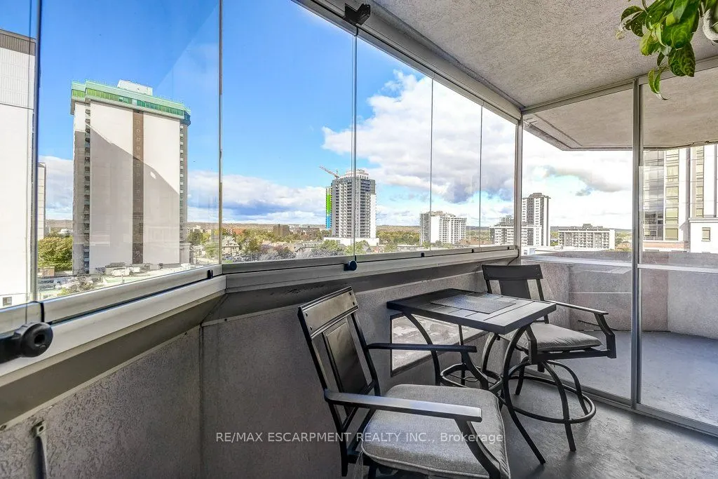 67 CAROLINE Street, #9D