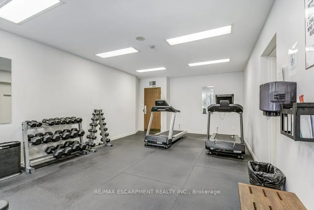 67 CAROLINE Street, #9D