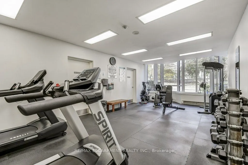 67 CAROLINE Street, #9D