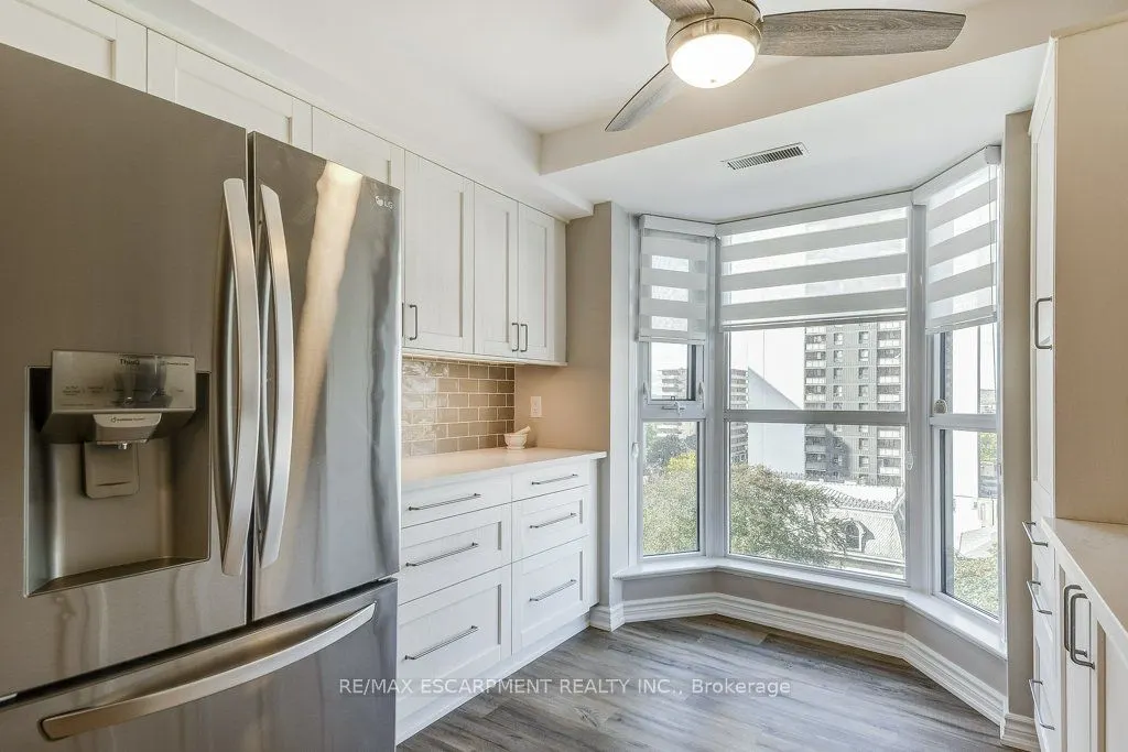 67 CAROLINE Street, #9D
