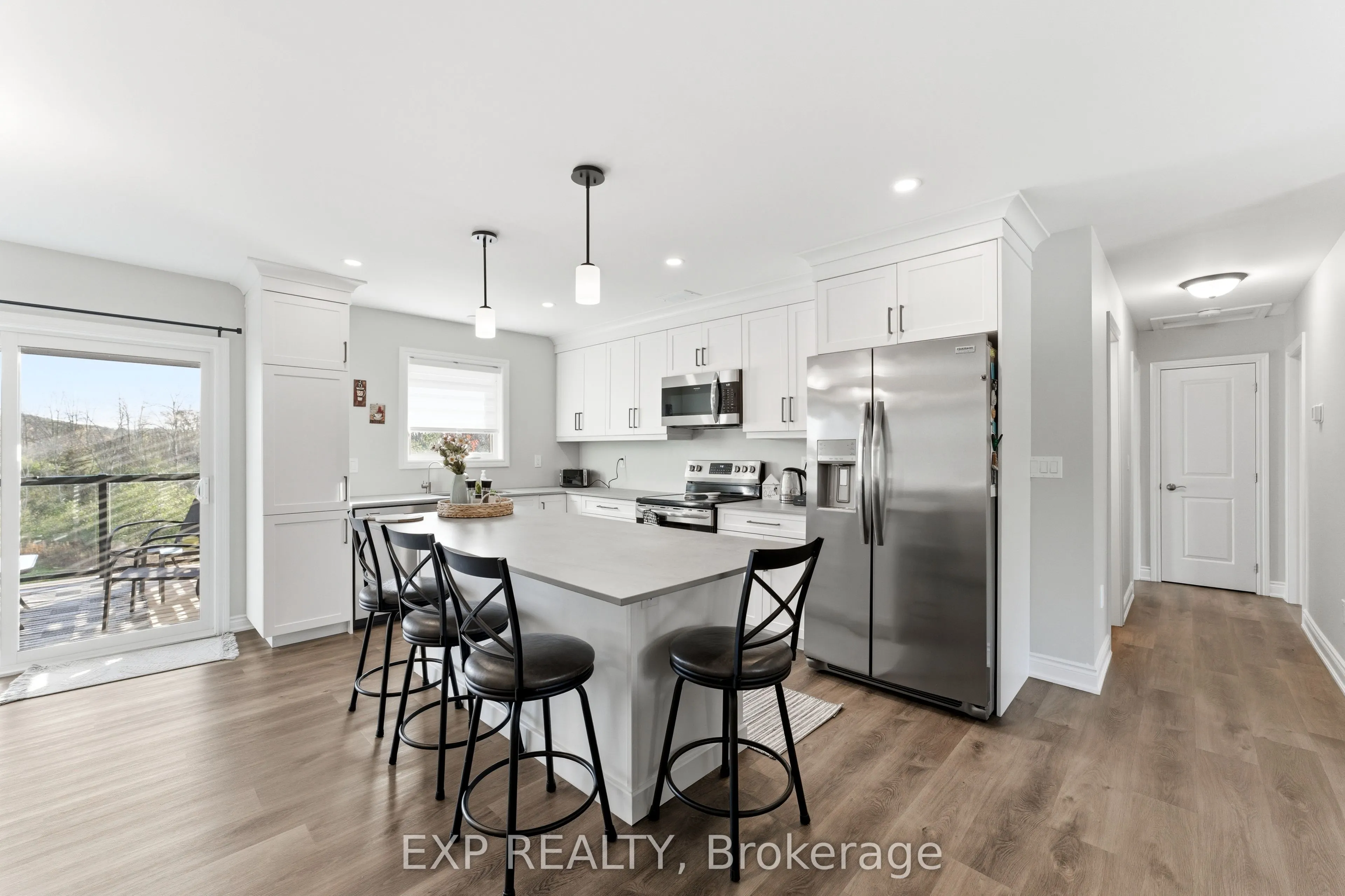 167 Bernard Long Road