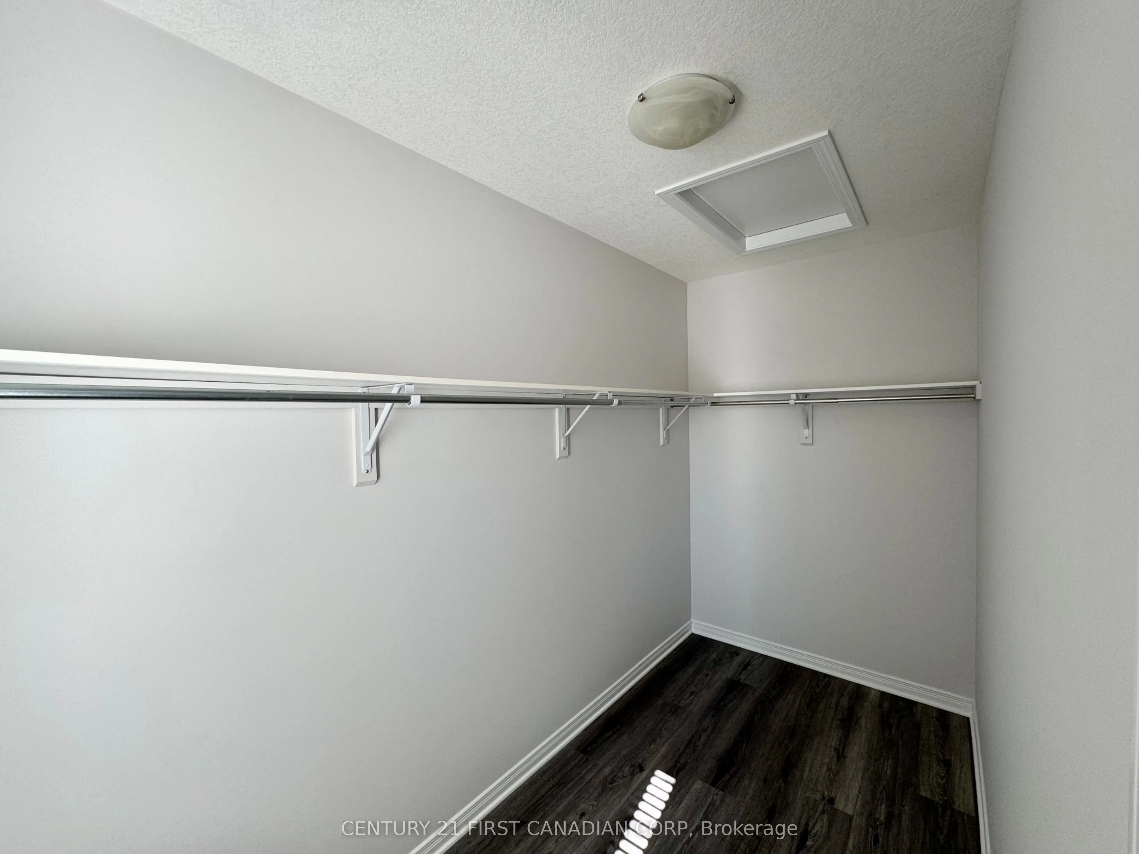 3186 Singleton Avenue, #46