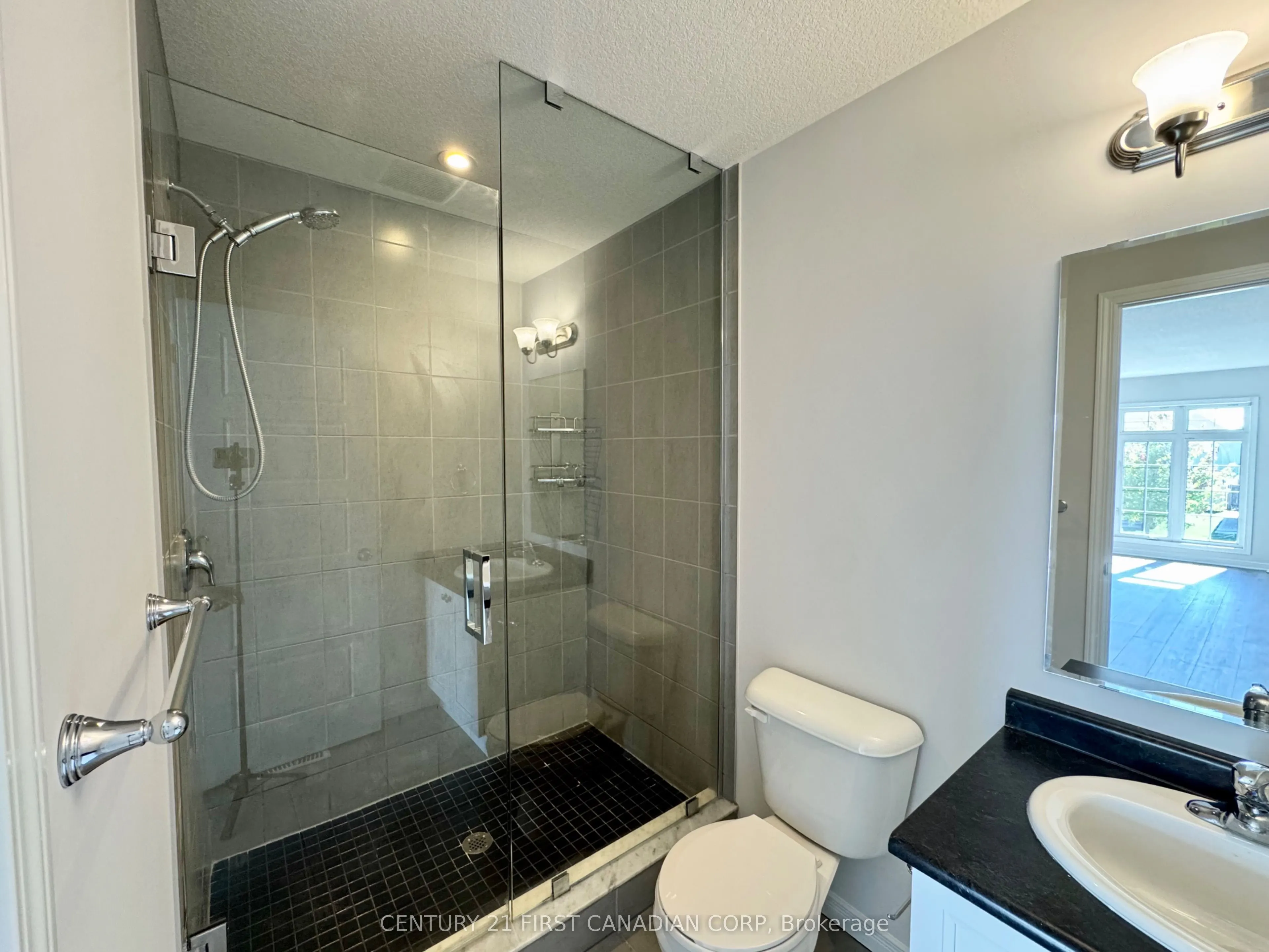 3186 Singleton Avenue, #46