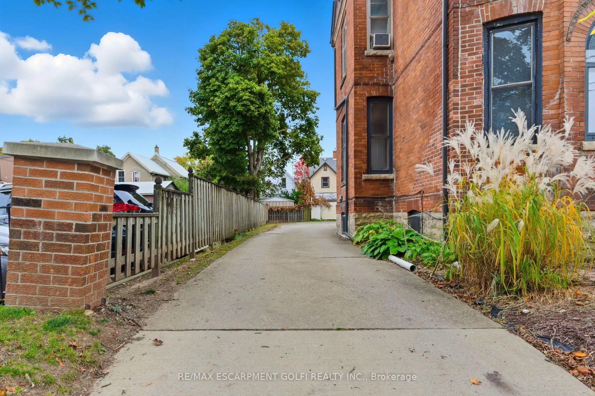 180 Ontario Street