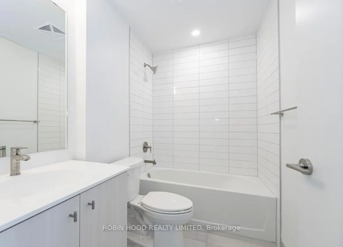 5 Wellington Street S, #1210
