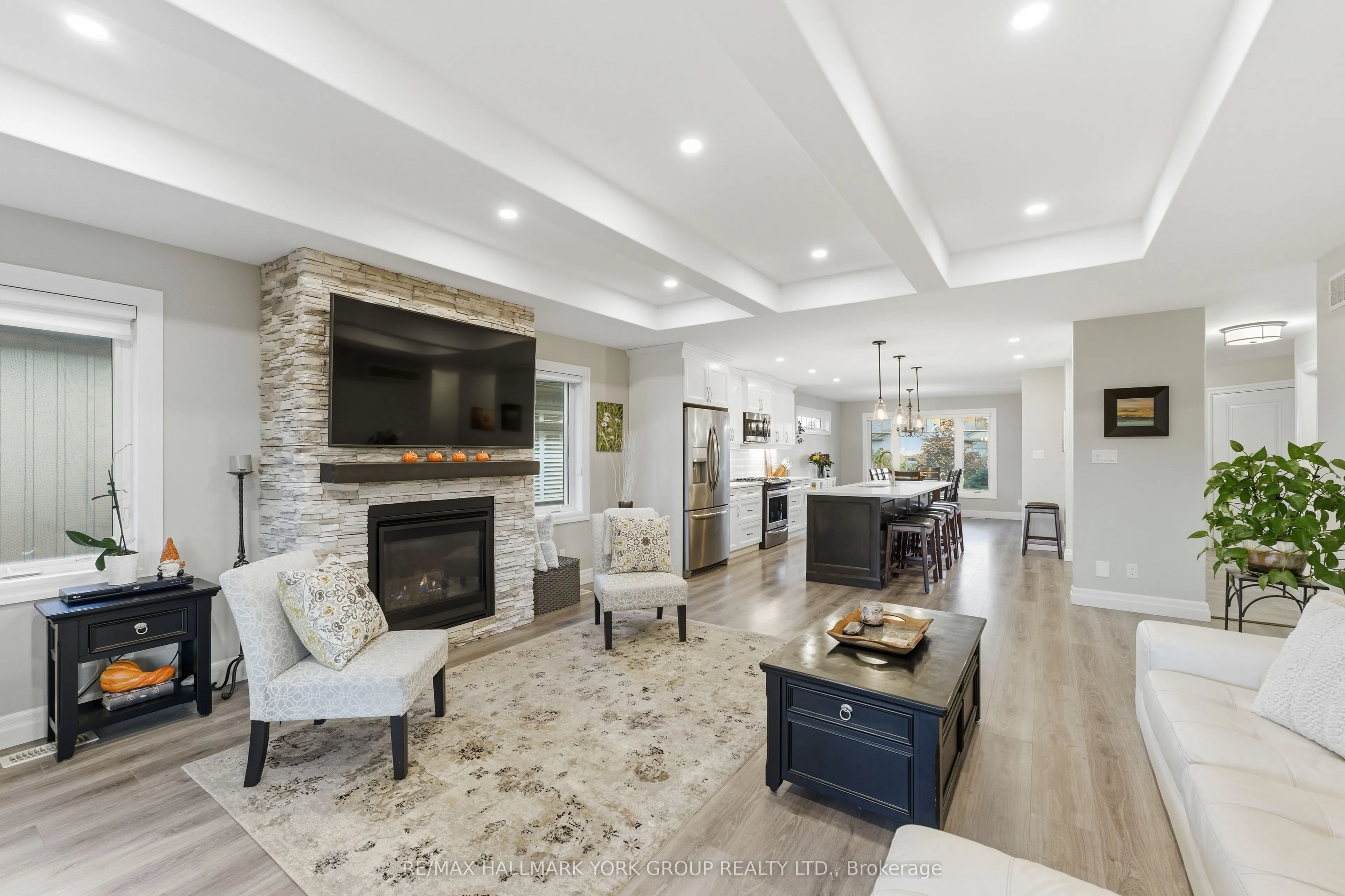 4 SYLVAN Street