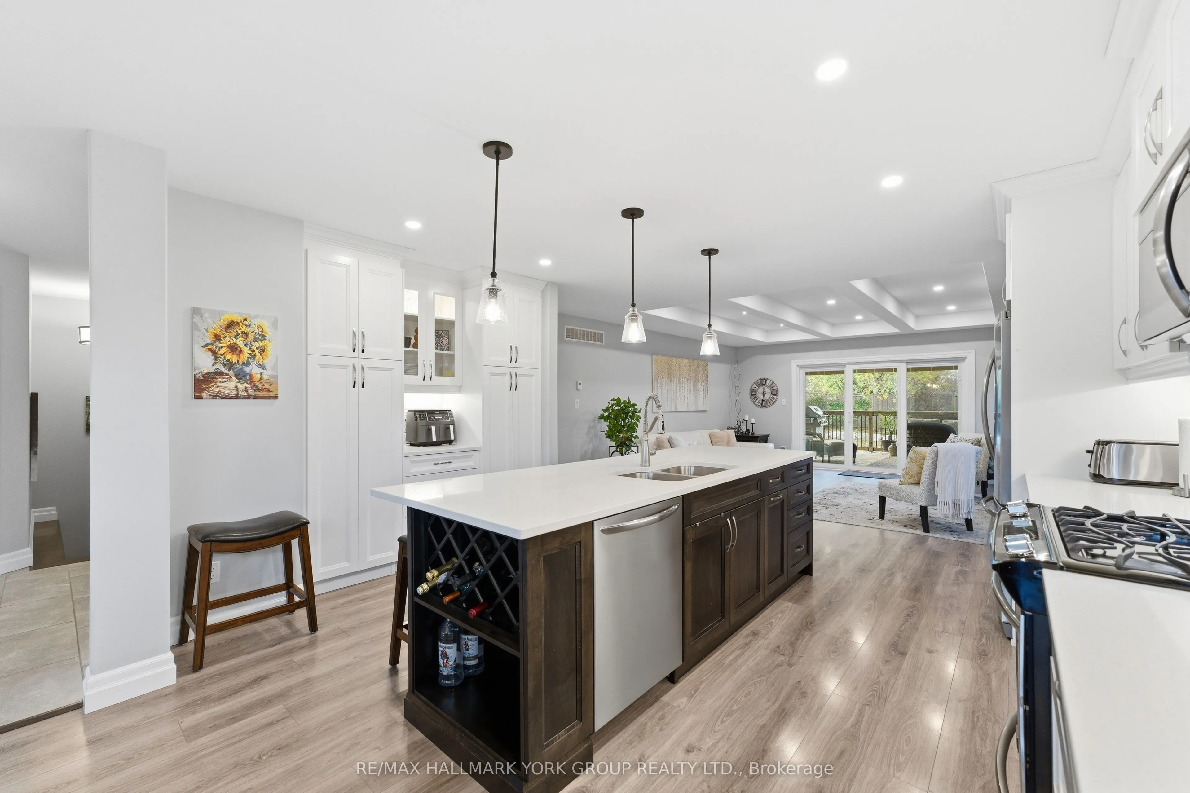 4 SYLVAN Street