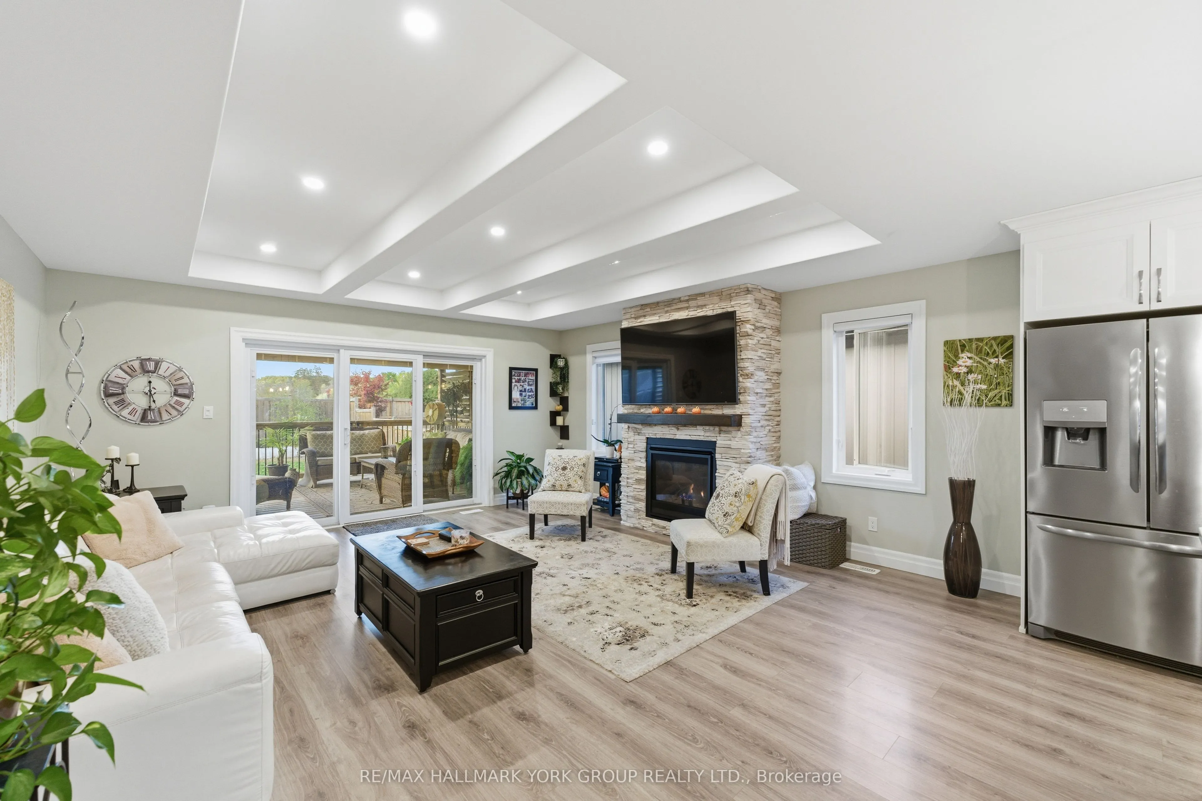 4 SYLVAN Street