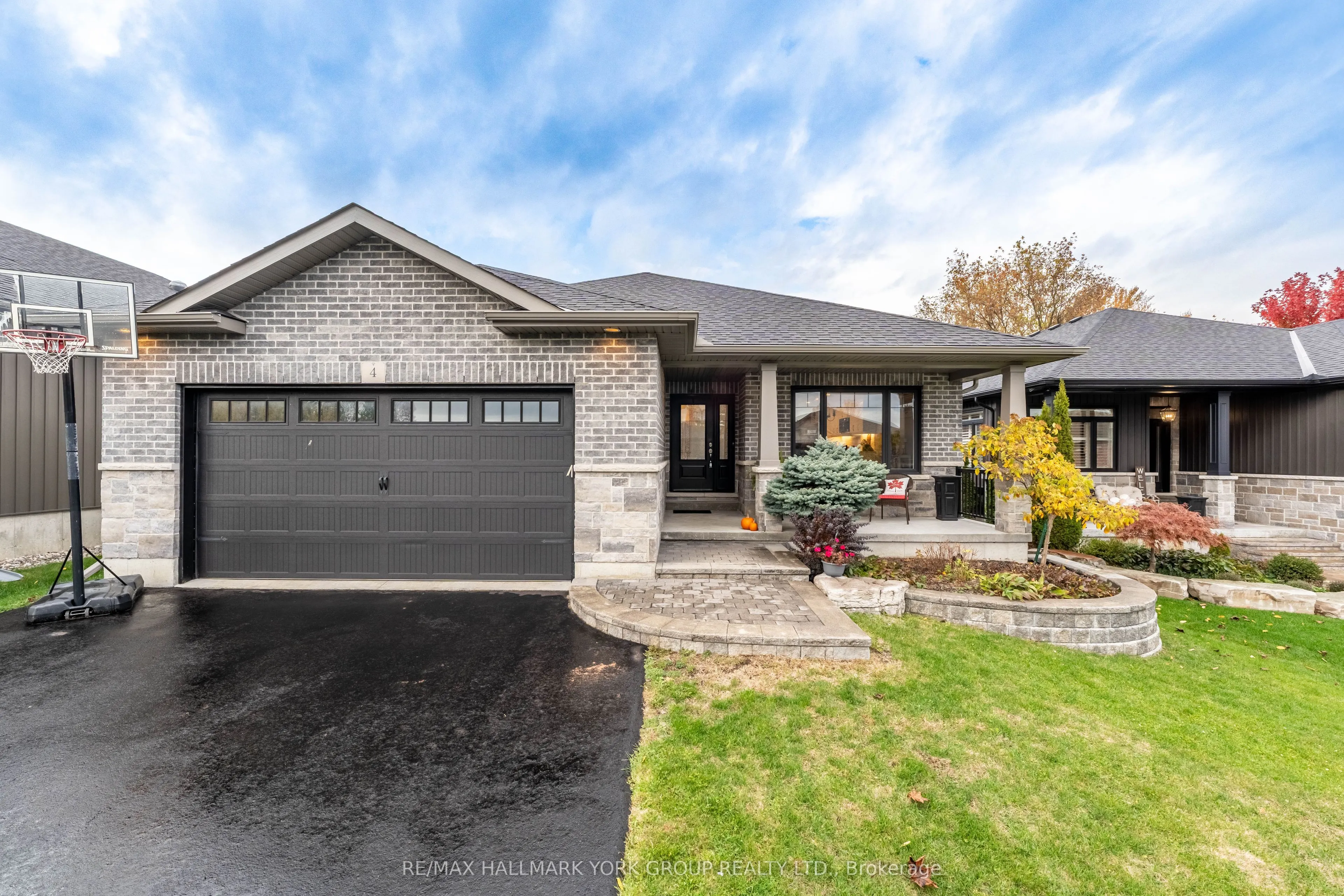 4 SYLVAN Street