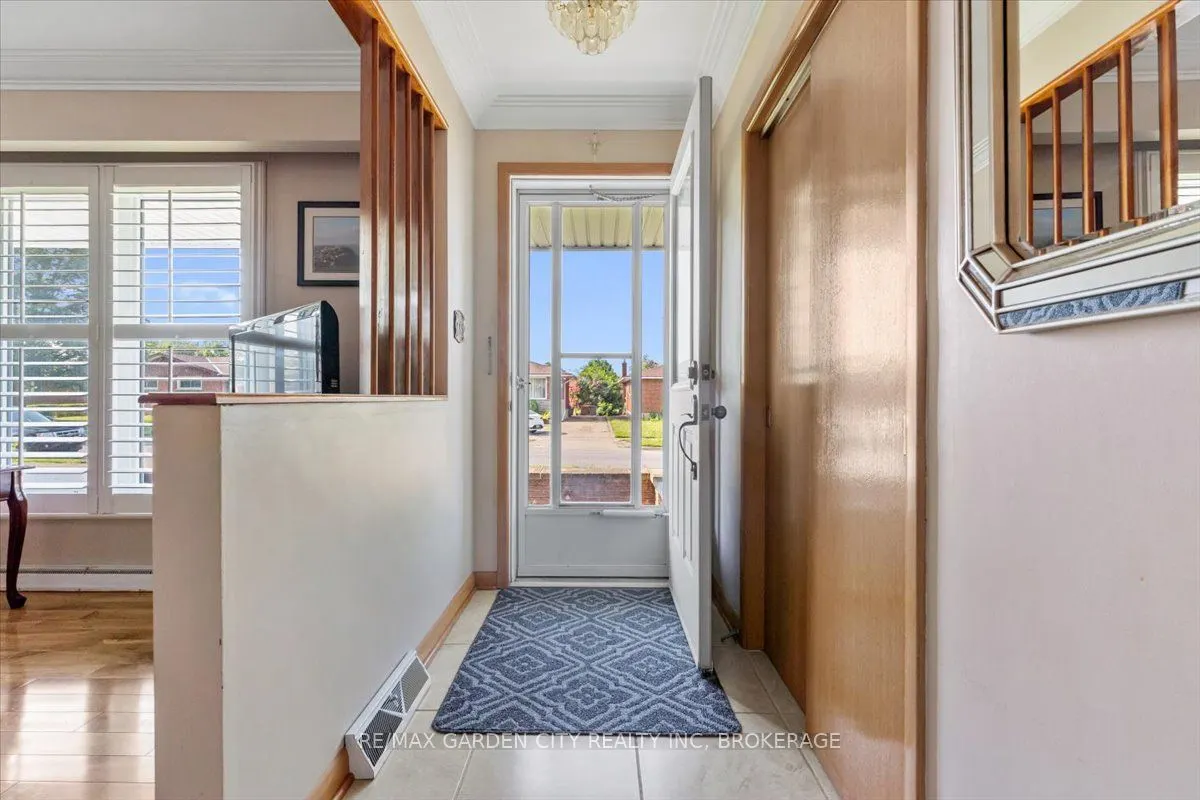 160 ELGIN Street