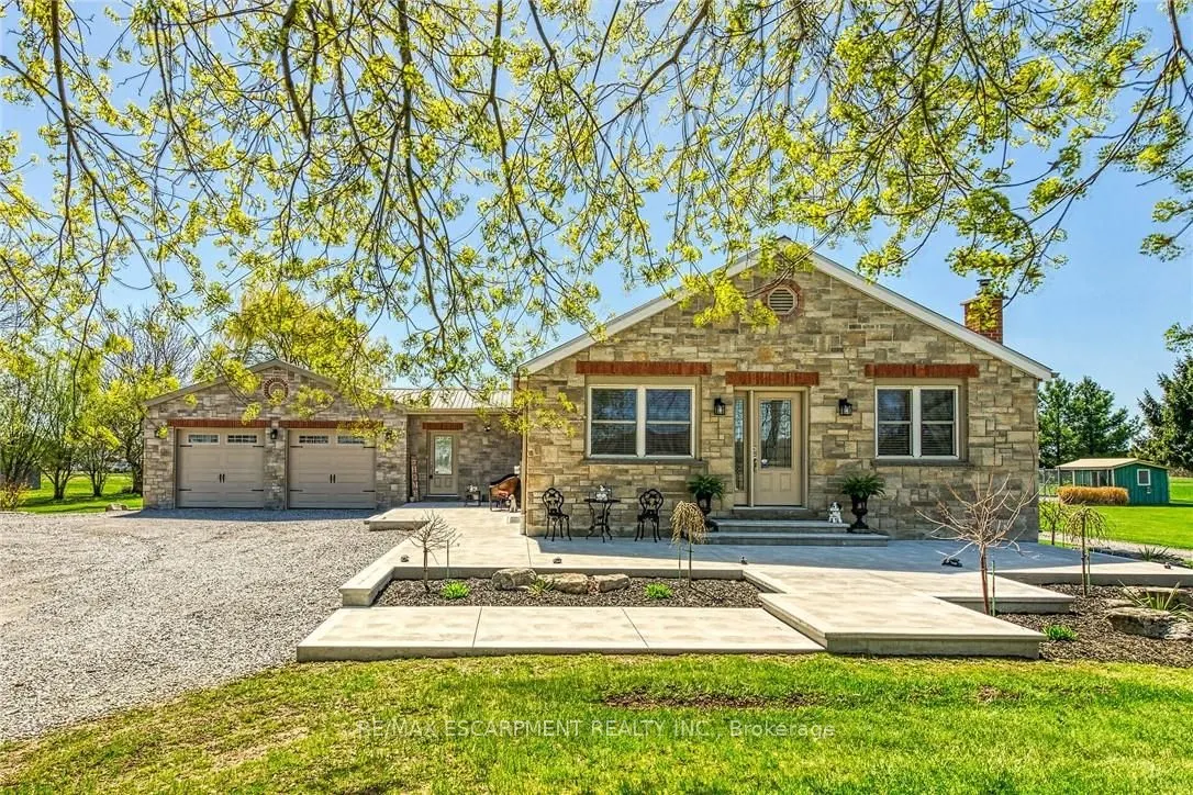 1866 THOMPSON Road