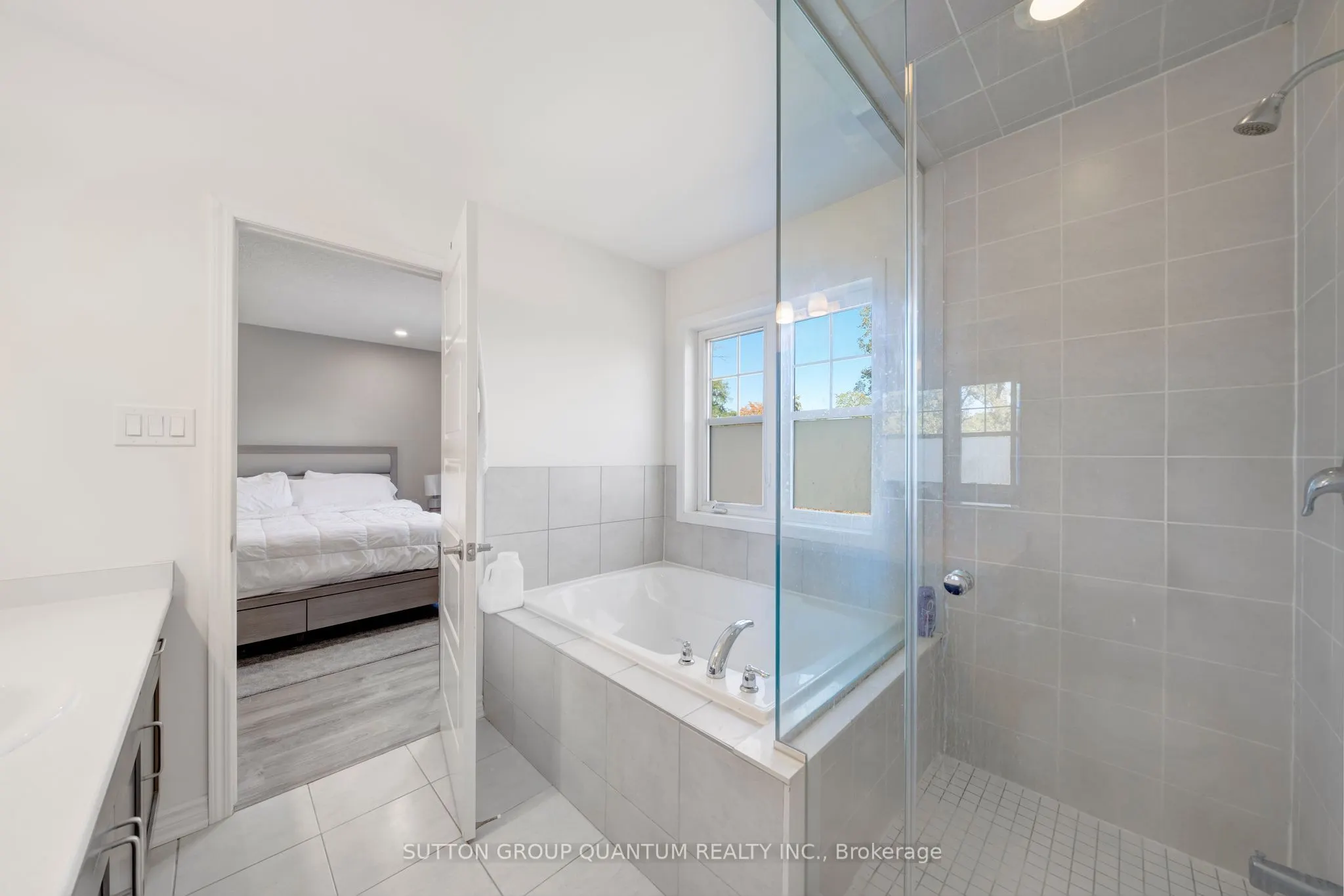 230 Avonsyde Boulevard, #38