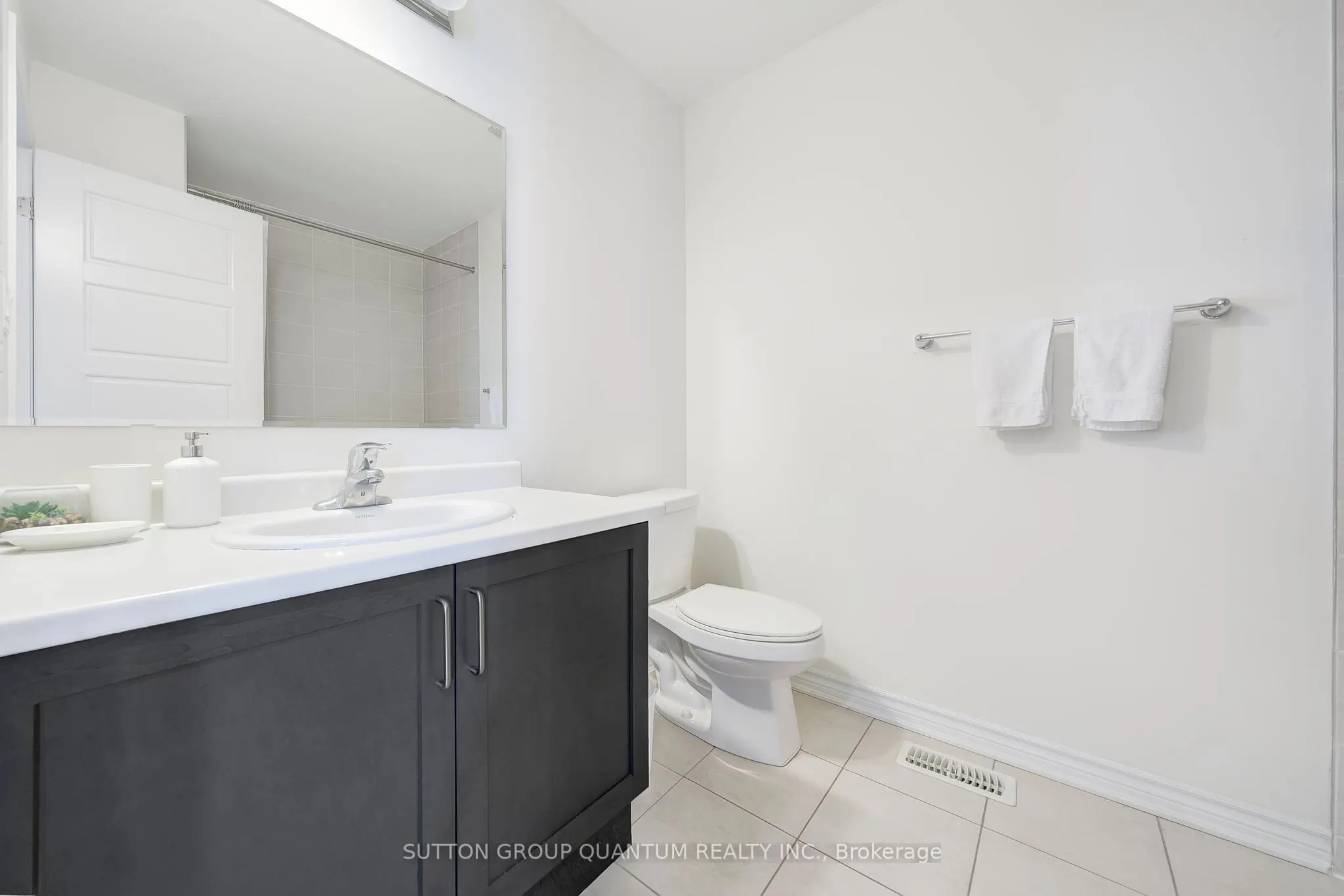 230 Avonsyde Boulevard, #38