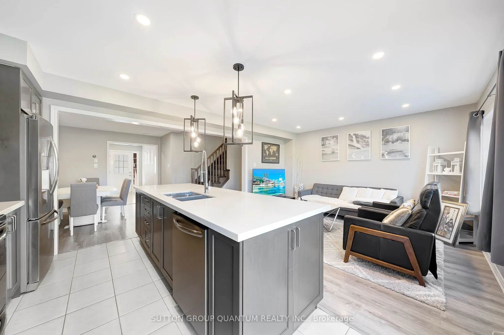 230 Avonsyde Boulevard, #38