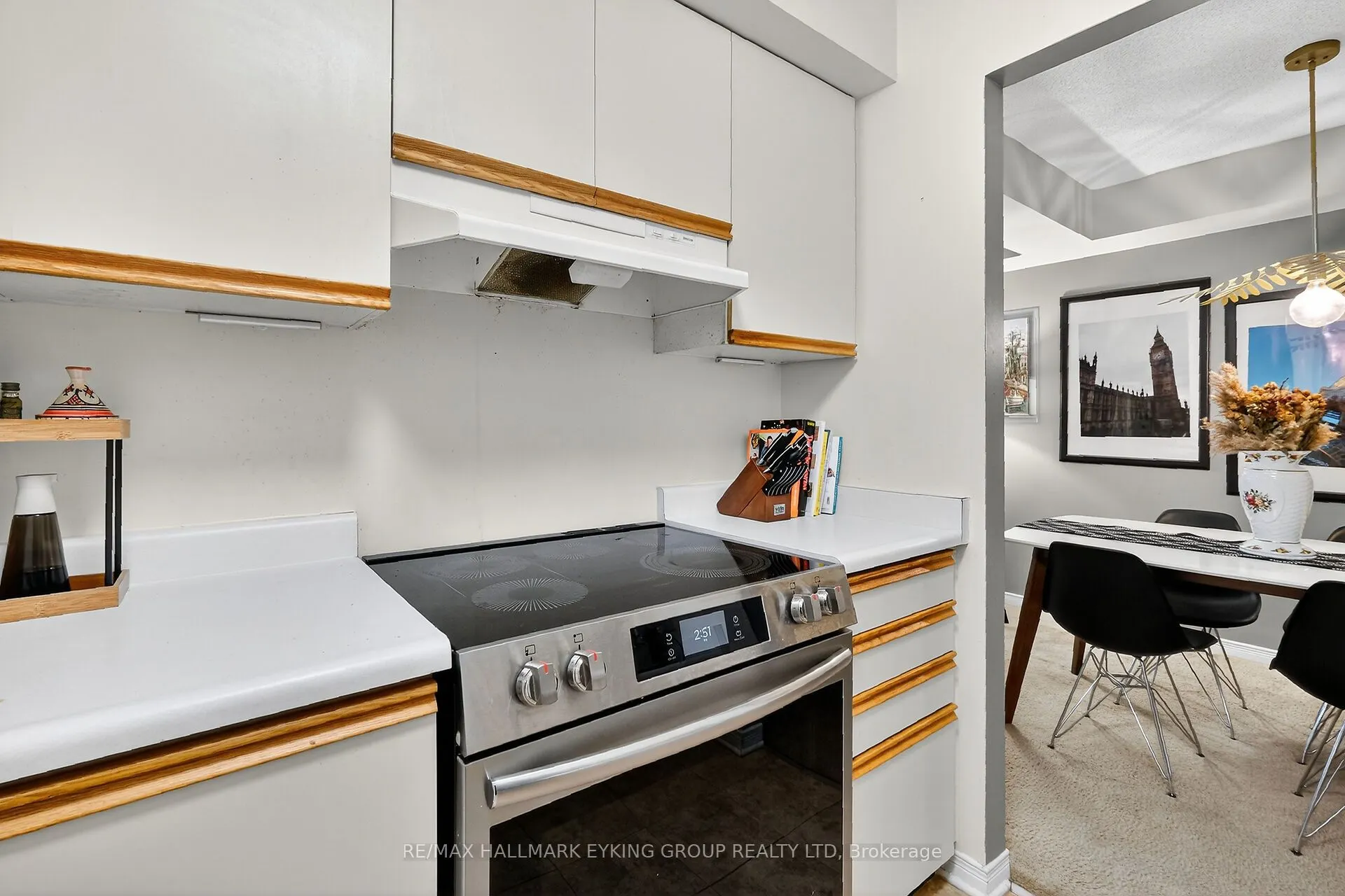 199 Kent Street, #1006