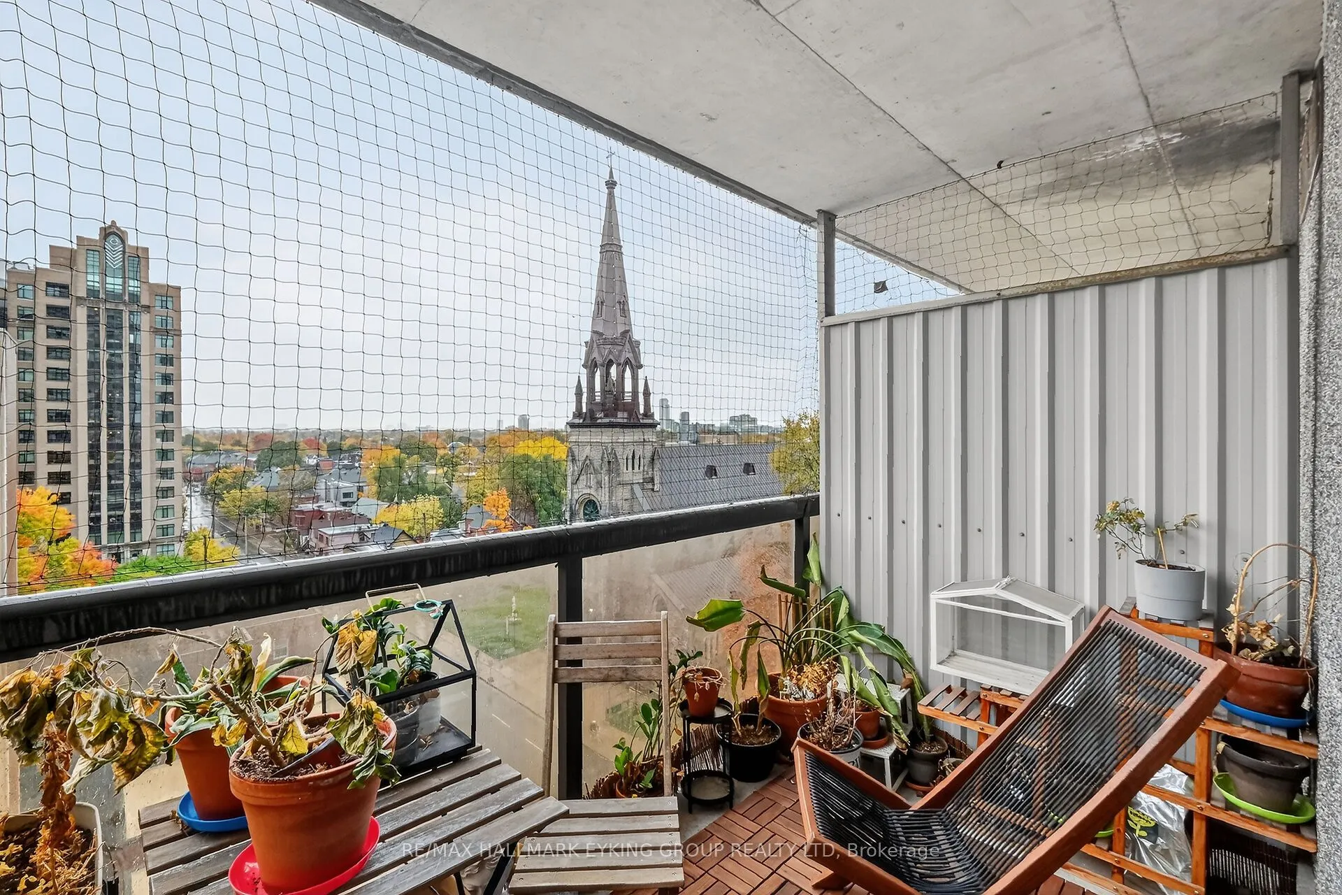 199 Kent Street, #1006