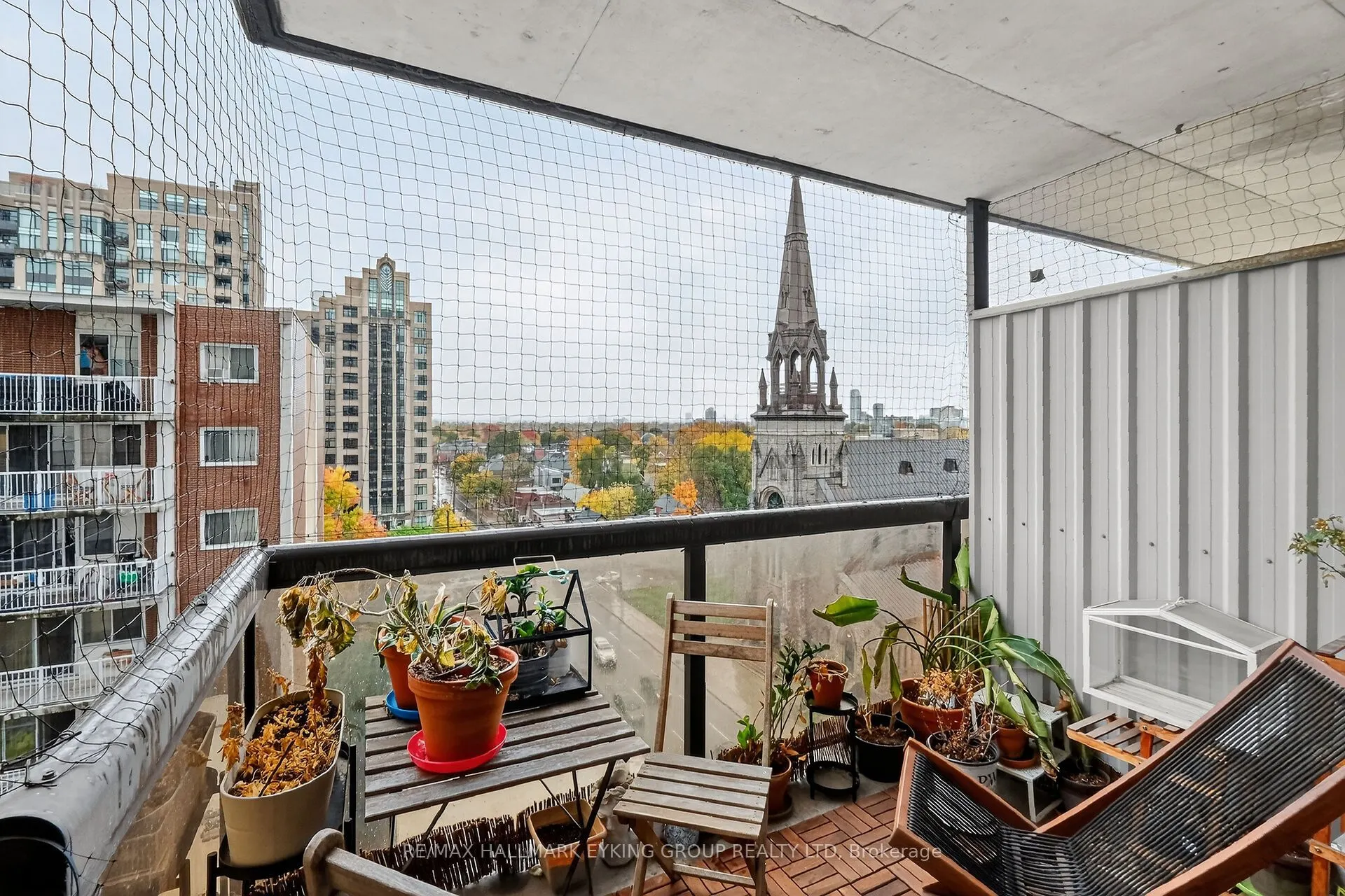 199 Kent Street, #1006