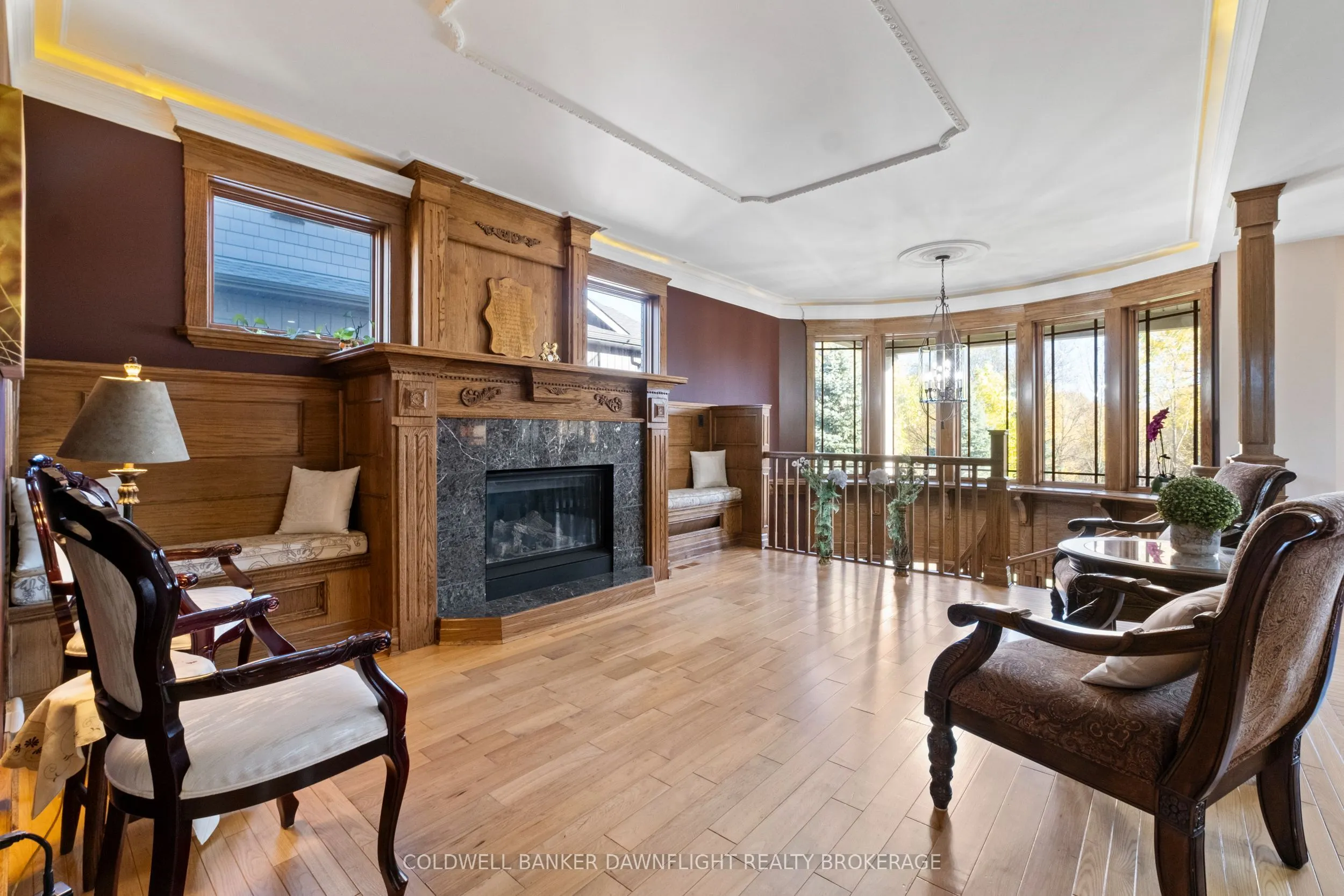 246 HAZELTON Lane