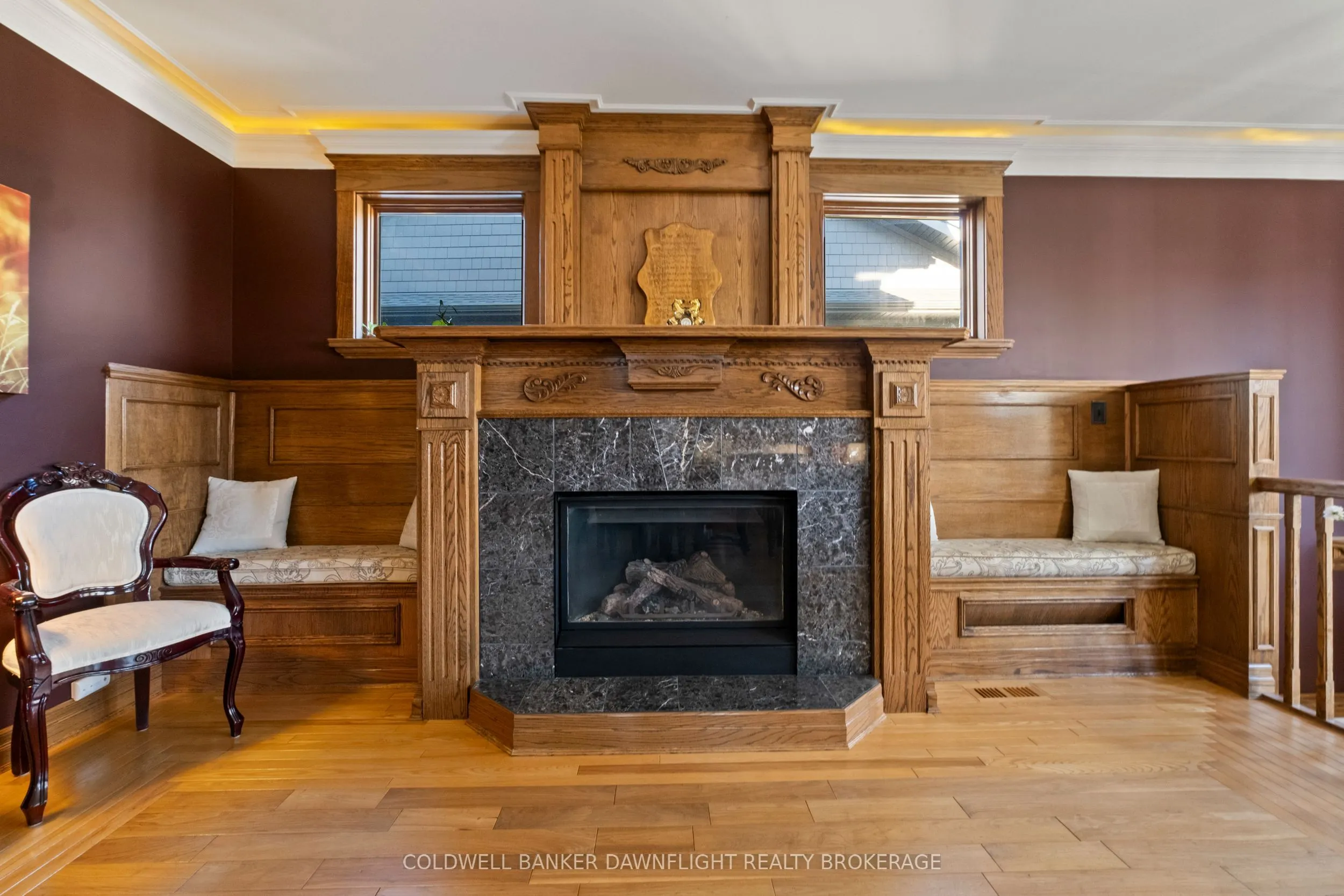 246 HAZELTON Lane