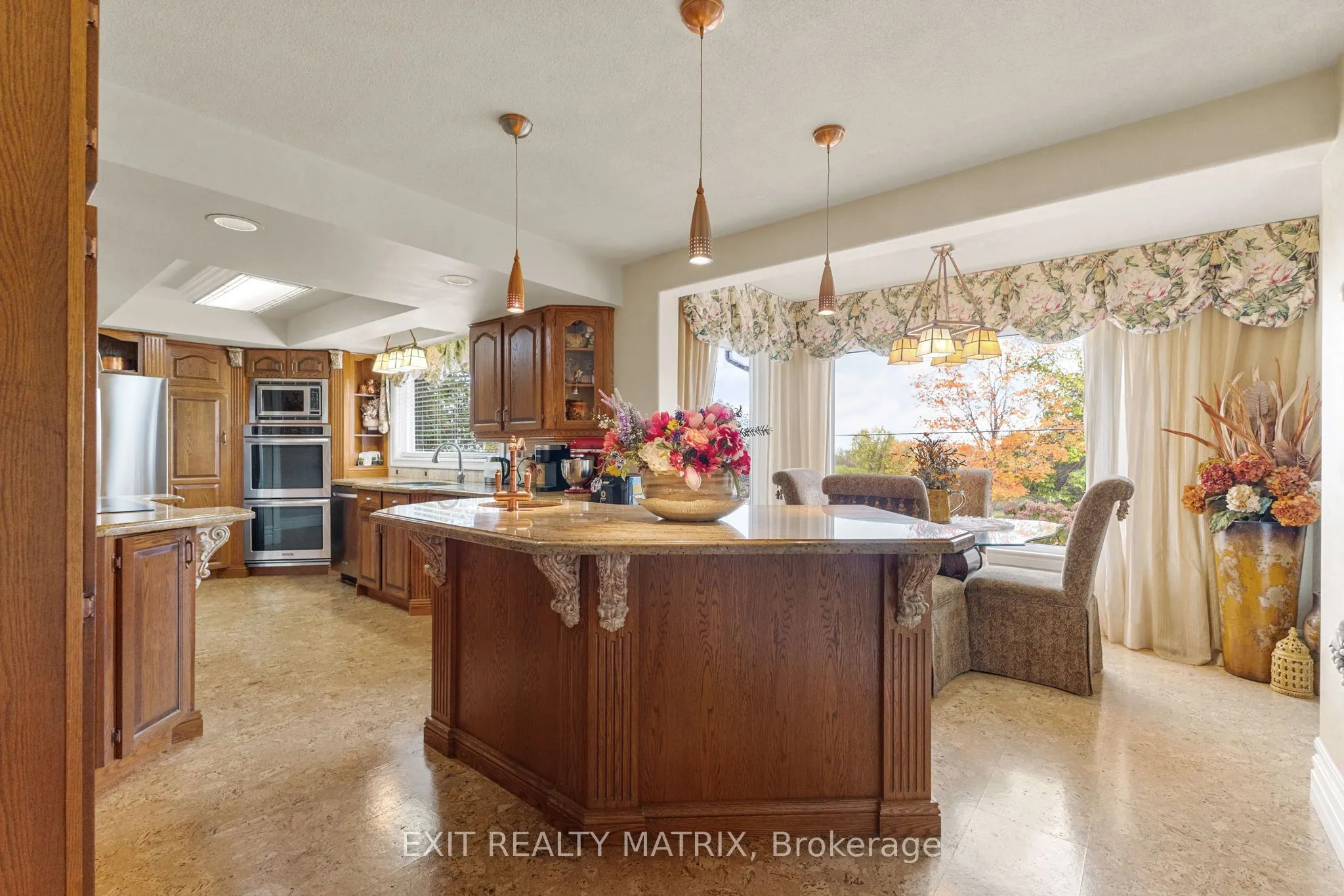 1100 Moffatt Drive